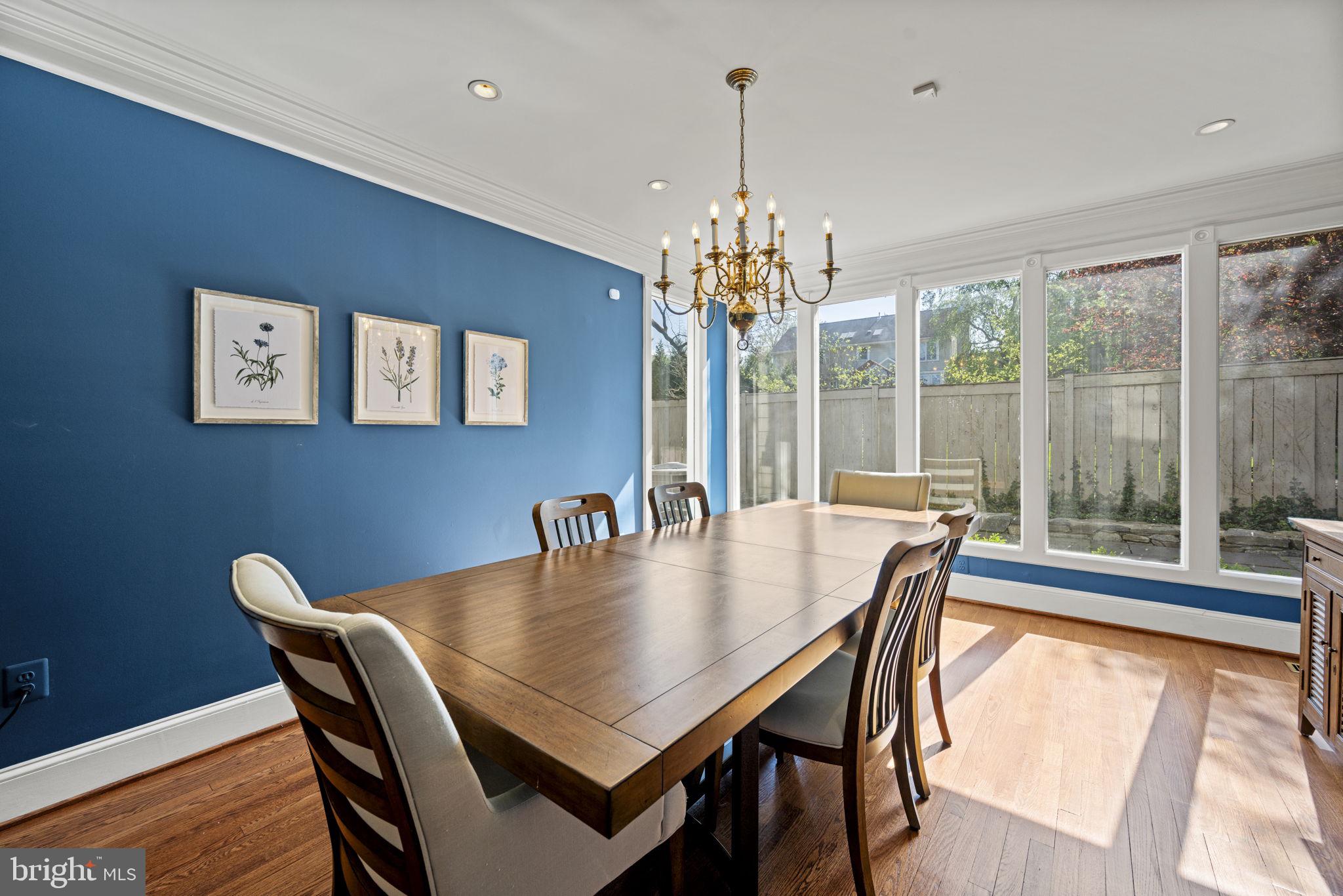 OAKWOOD KNOLLS - Residential