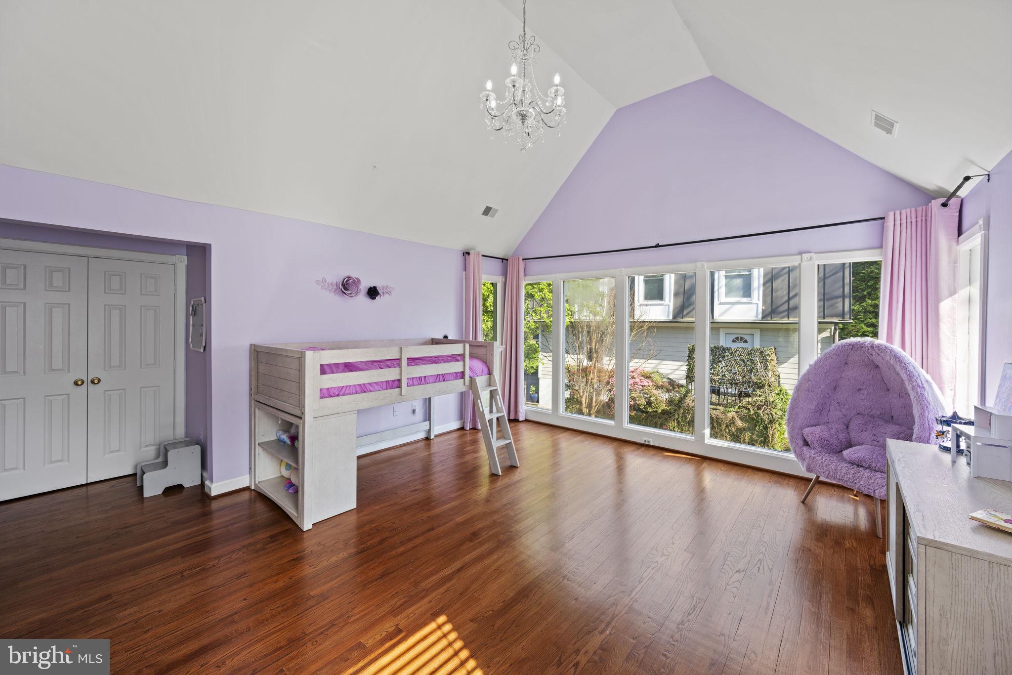 OAKWOOD KNOLLS - Residential