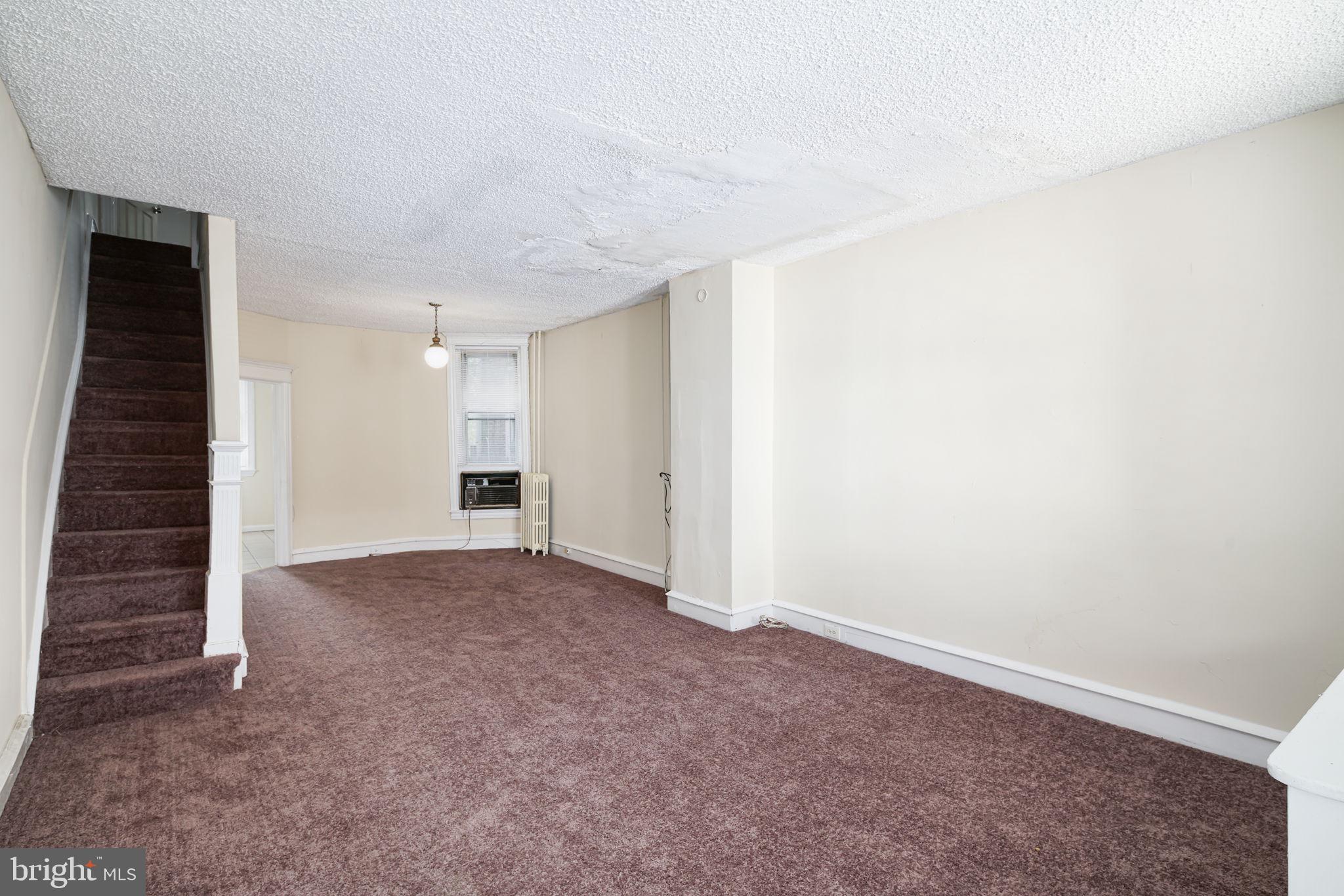 KENSINGTON - Residential