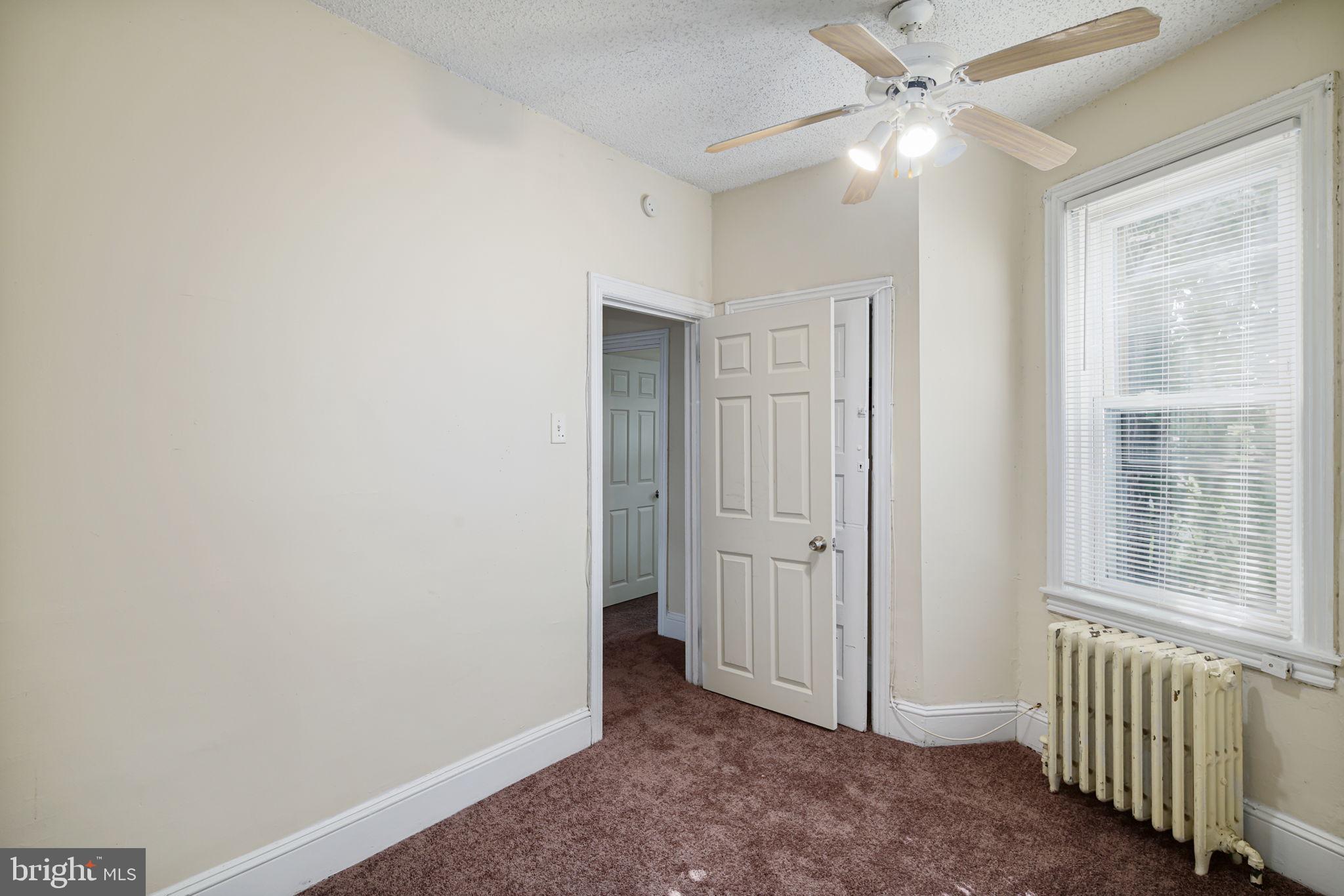 KENSINGTON - Residential