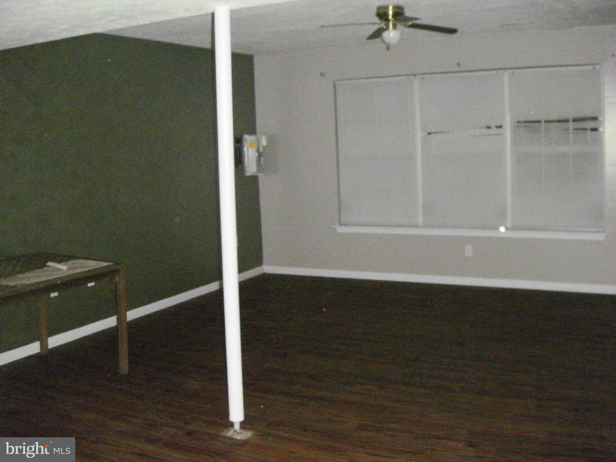 WASHINGTON WOODS - Residential