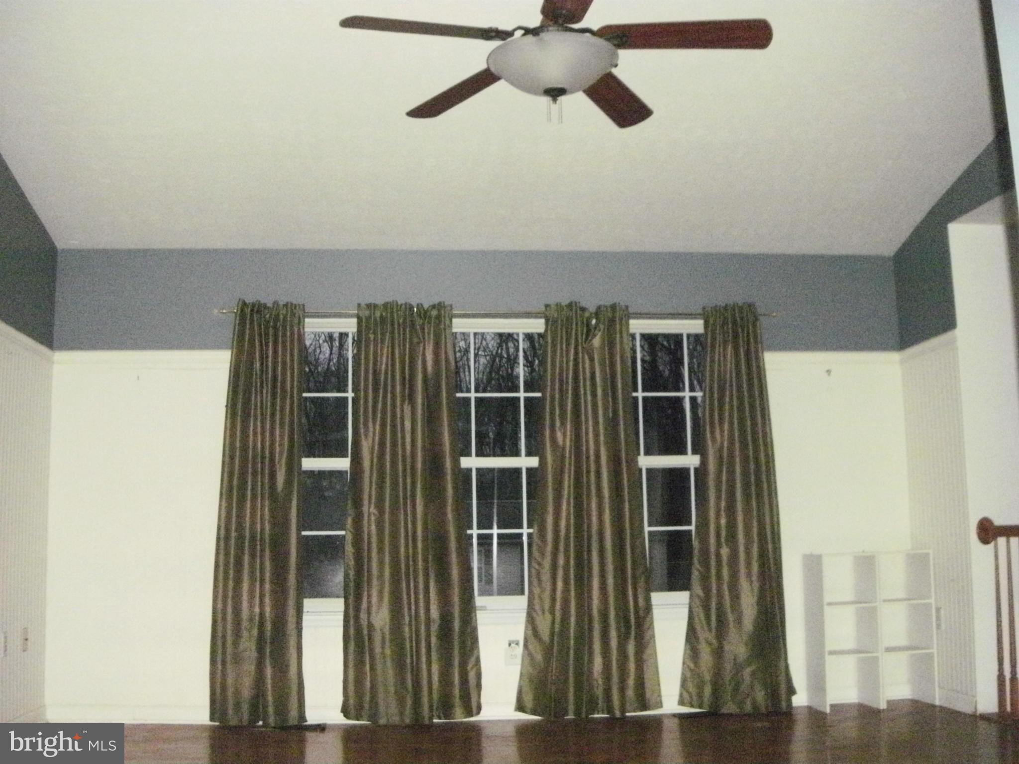 WASHINGTON WOODS - Residential