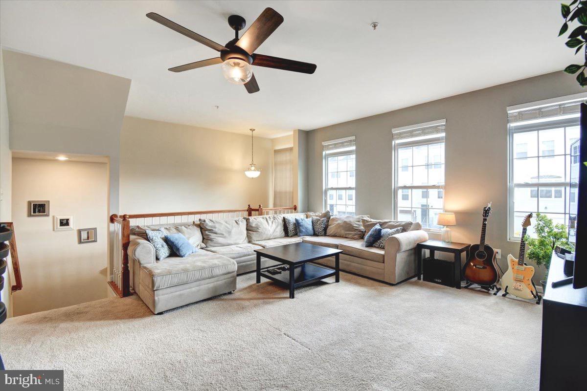 STONEHOUSE RUN - Residential