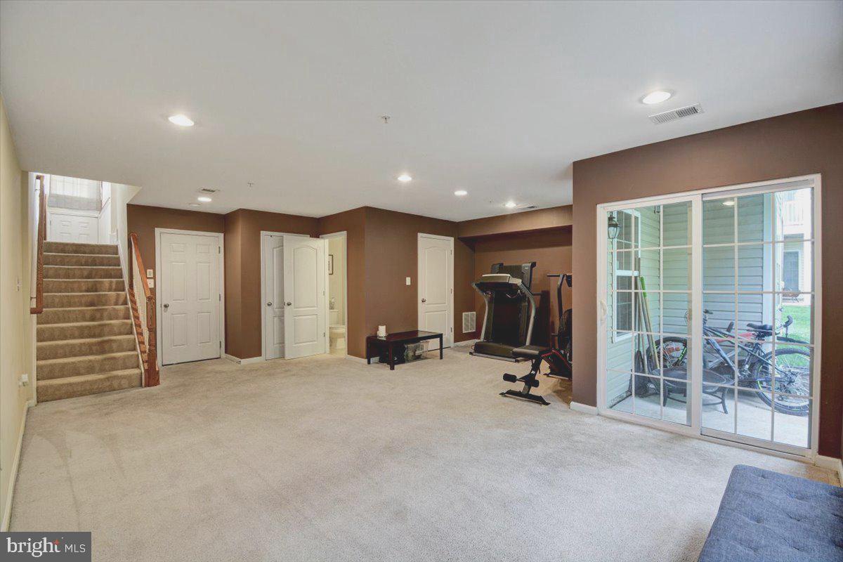 STONEHOUSE RUN - Residential