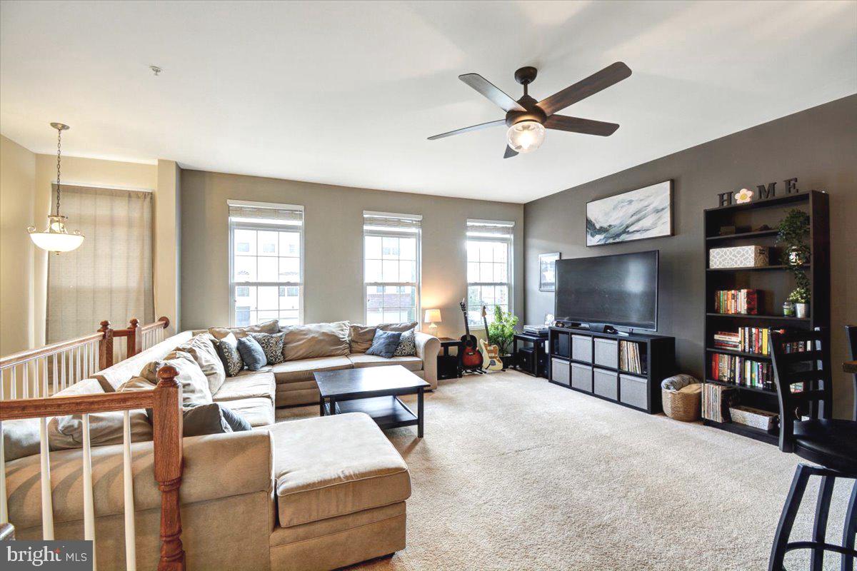 STONEHOUSE RUN - Residential