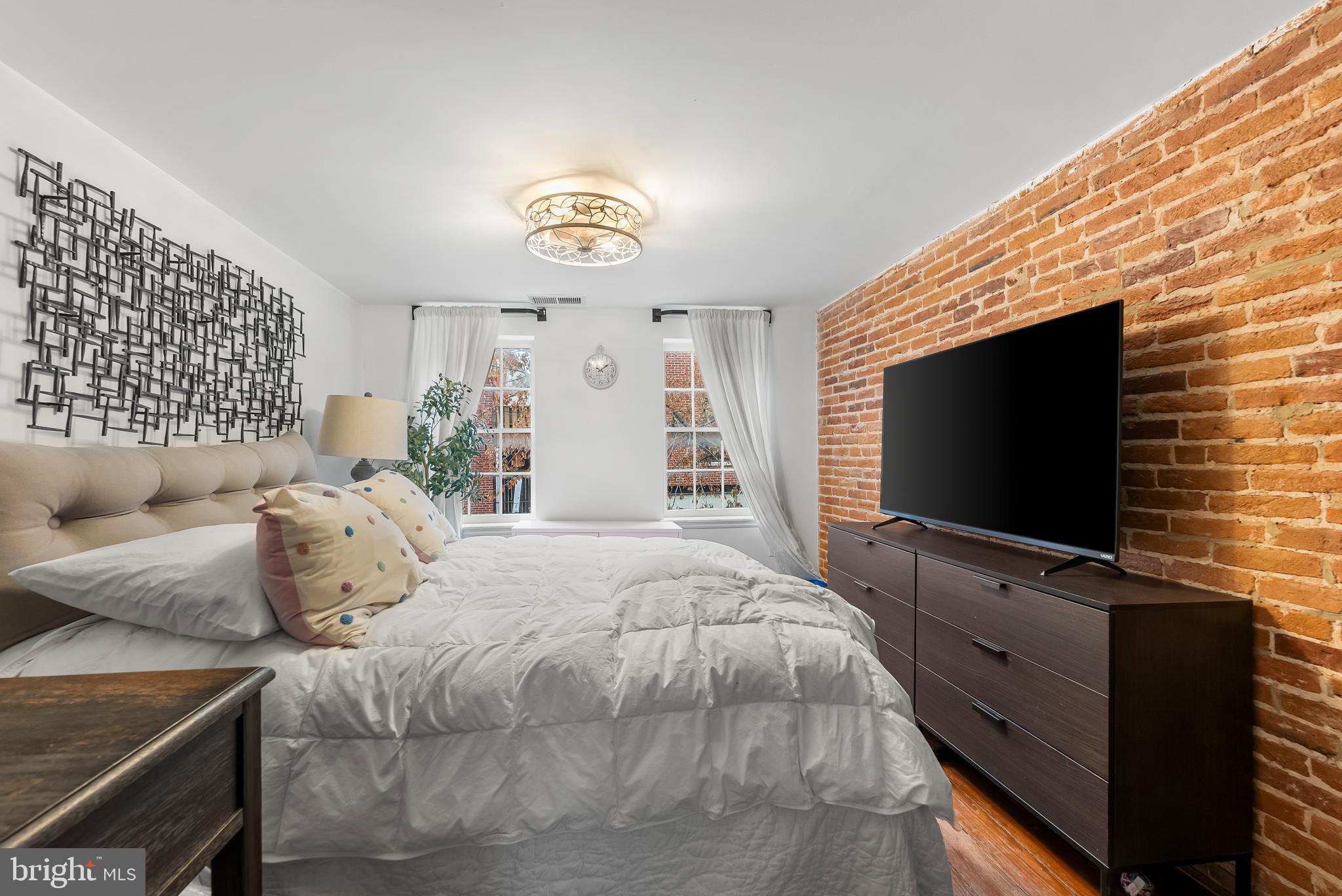 FELLS POINT HISTORIC DISTRICT - Residential