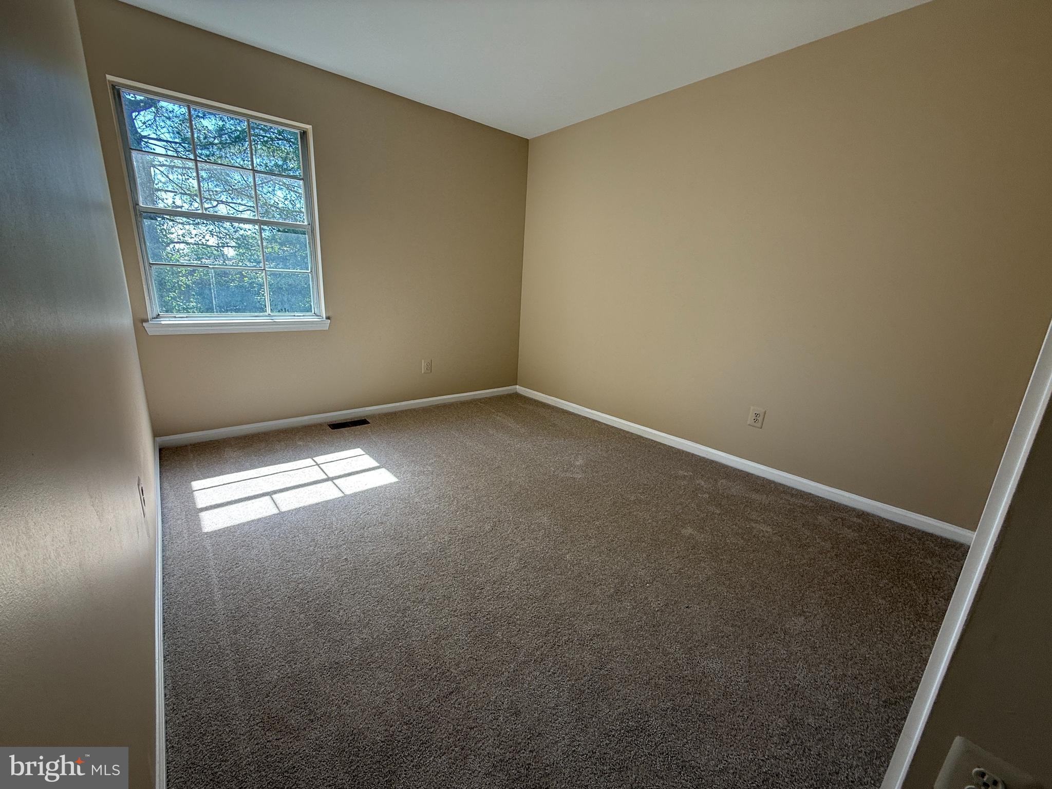 WINDING BROOK - Residential Lease