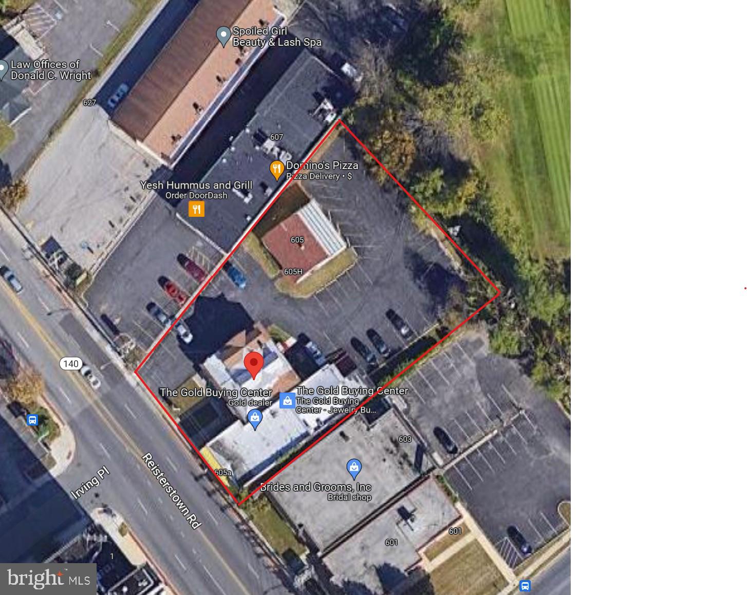 Main image without alt text