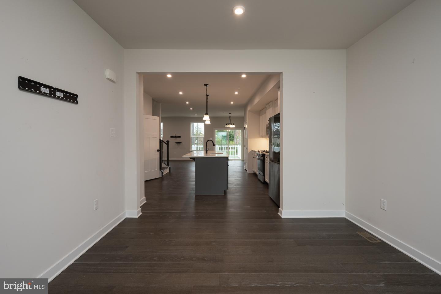 BRADBURY POINT - Residential