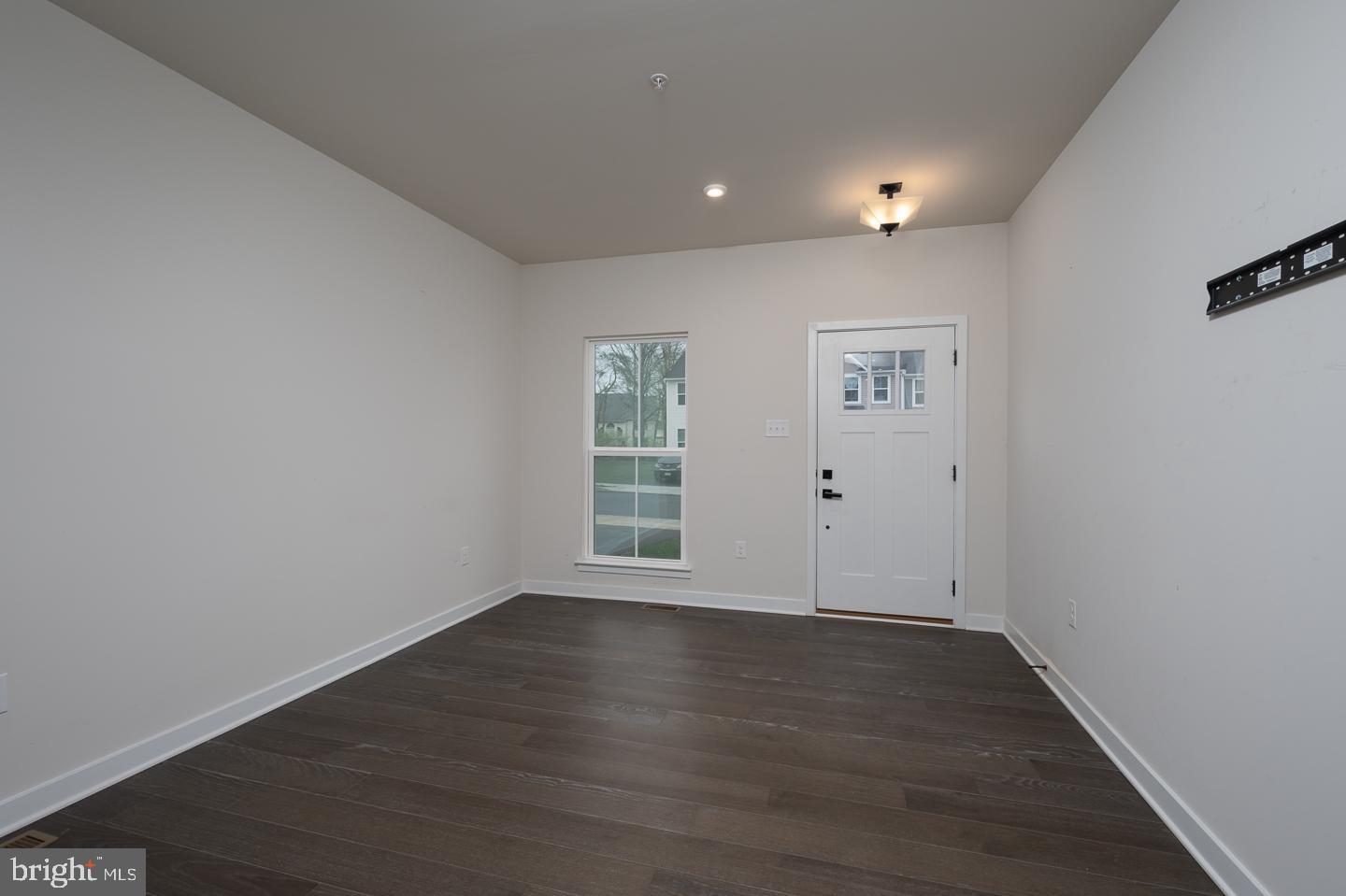 BRADBURY POINT - Residential