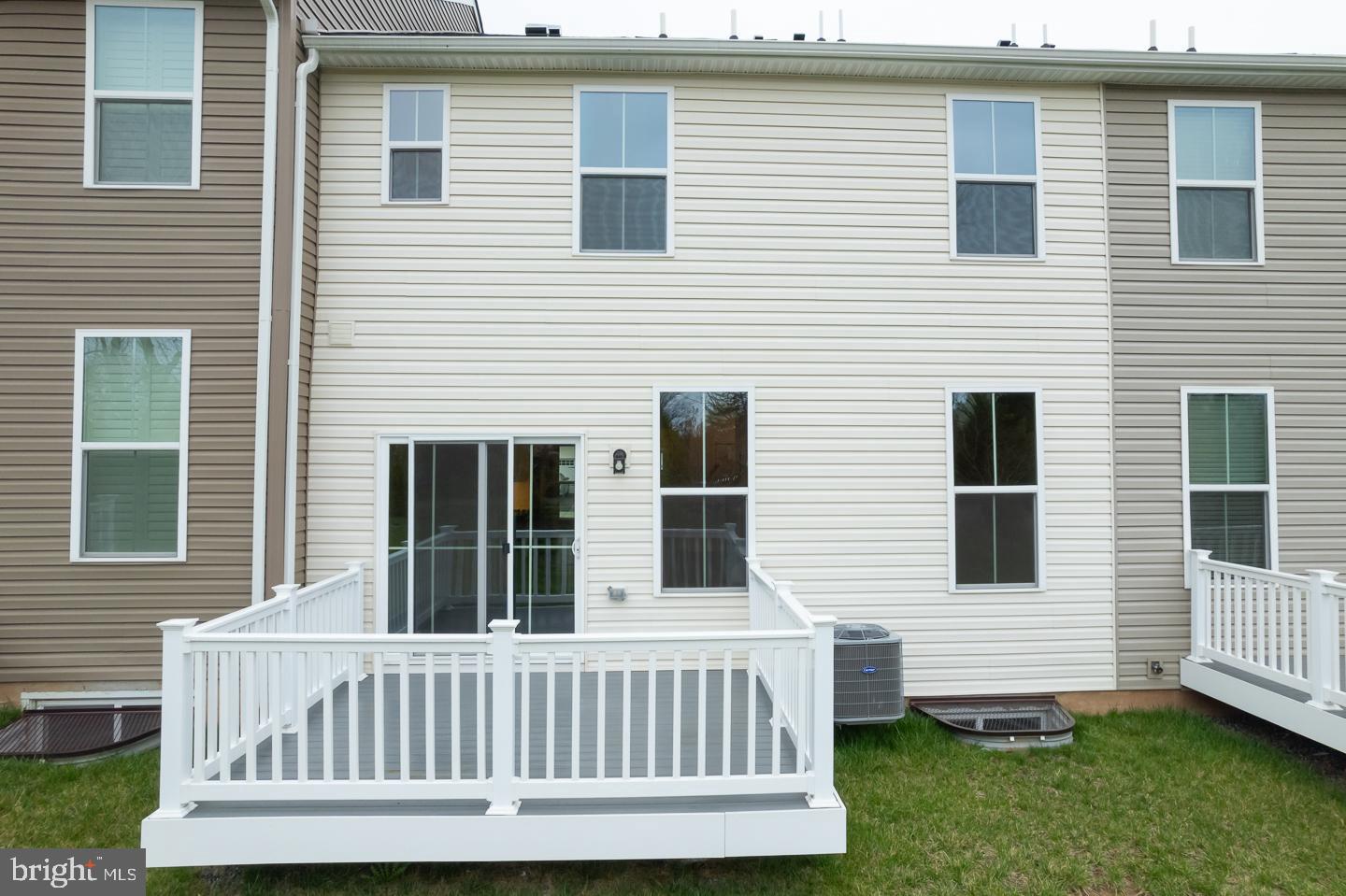 BRADBURY POINT - Residential