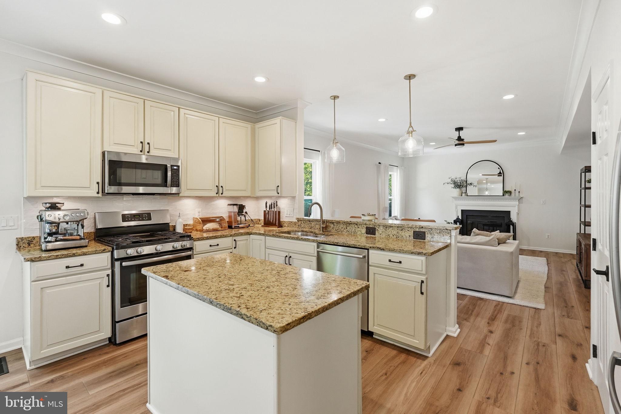 BOLT PROPERTY - Residential