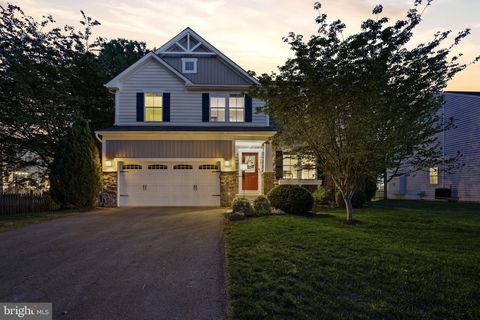 Photo of 9467 Merrimont Trace Circle, BRISTOW, VA 20136 (MLS # VAPW2116810)