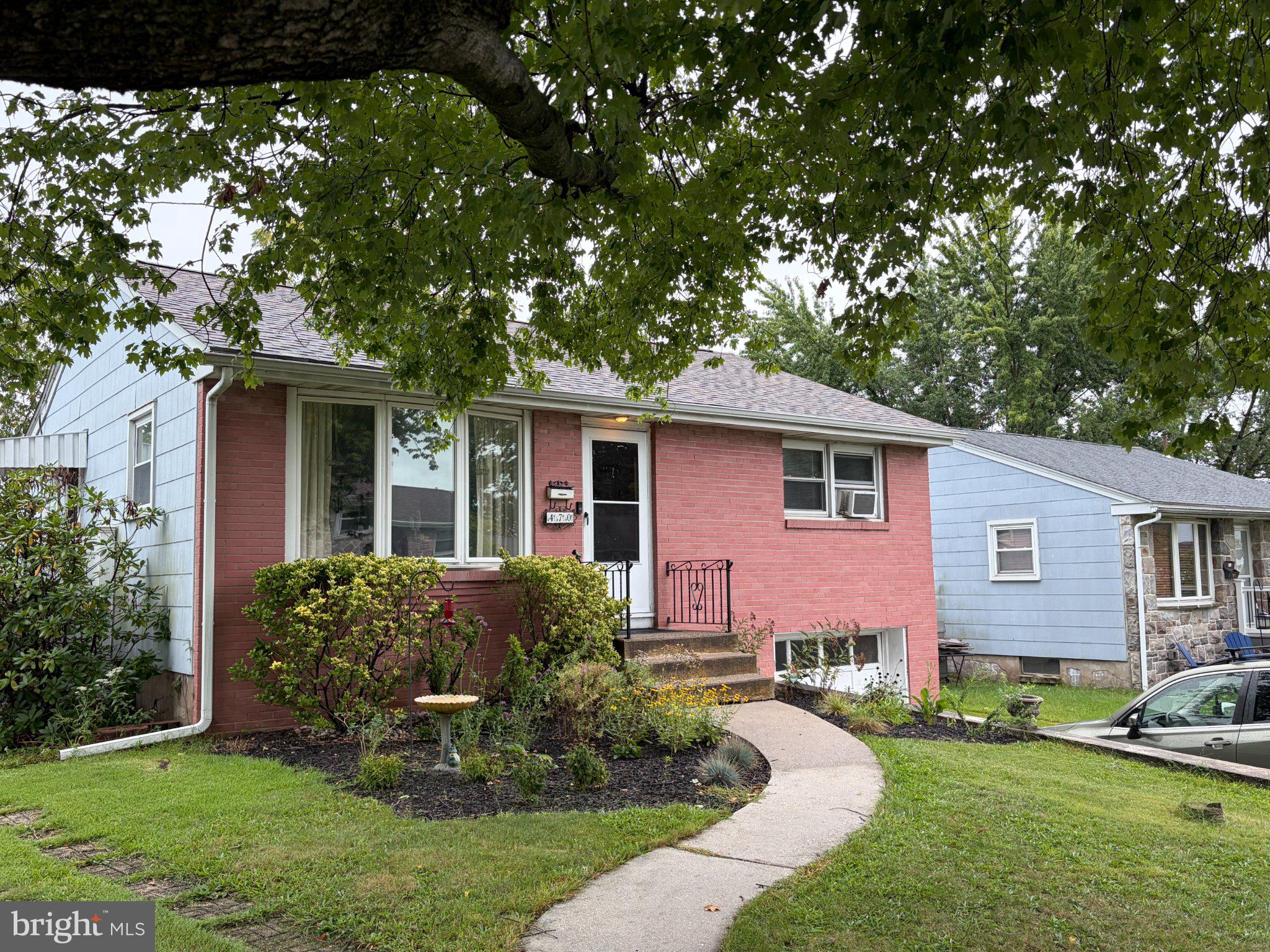 470 CLEARVIEW