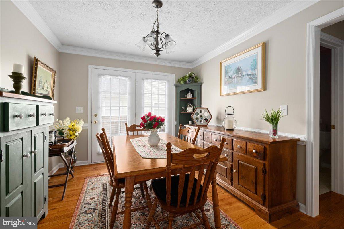 CANTERBURY SQUARE - Residential