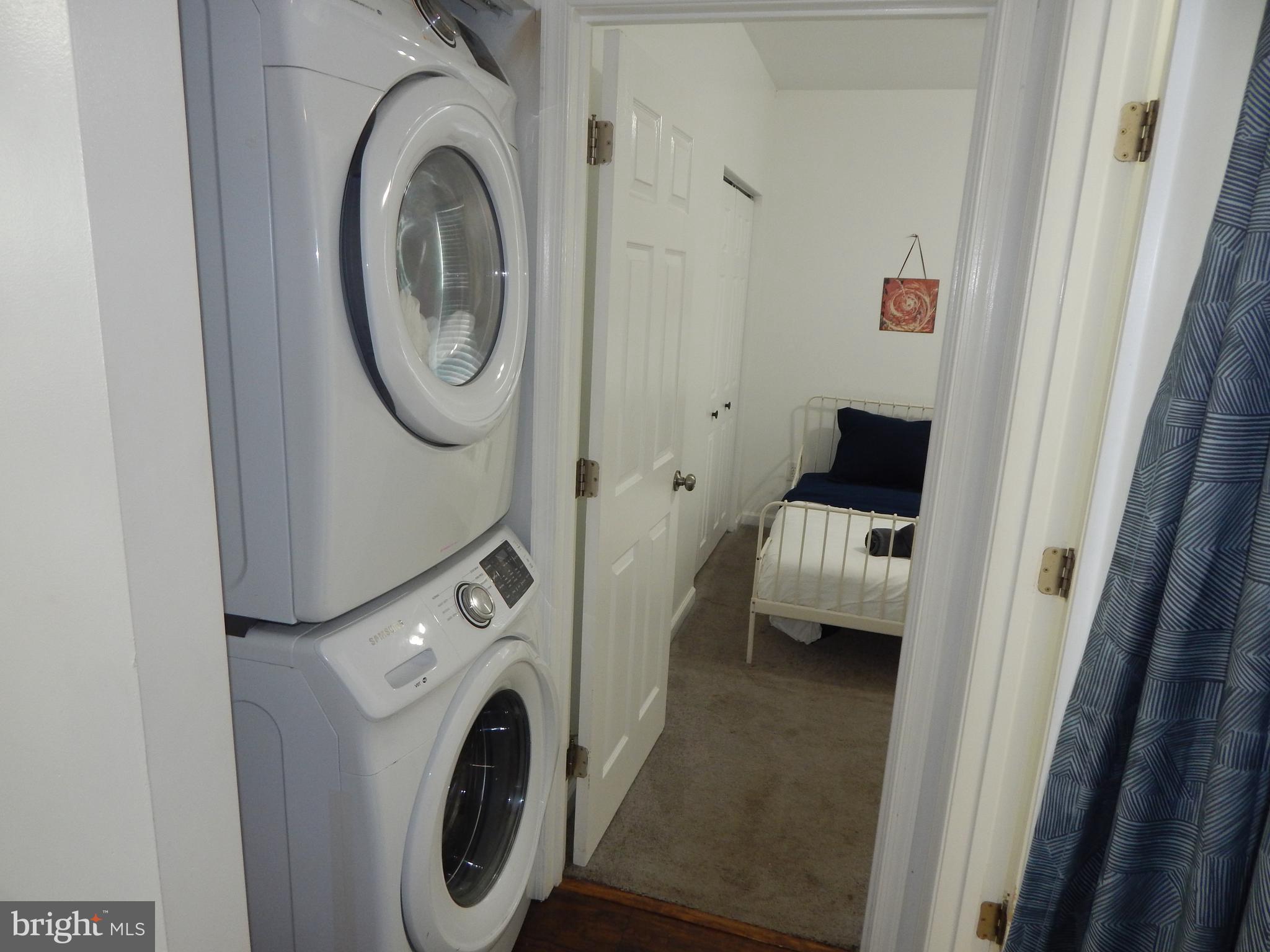 CATONSVILLE - Residential Income