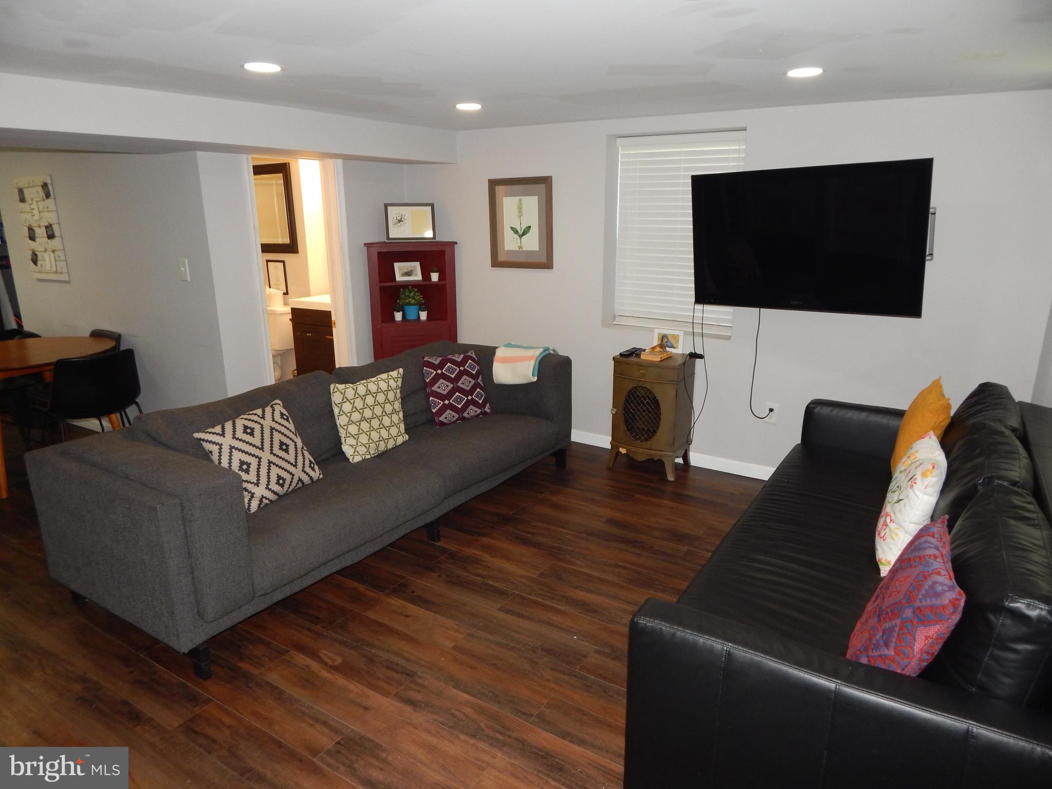 CATONSVILLE - Residential Income