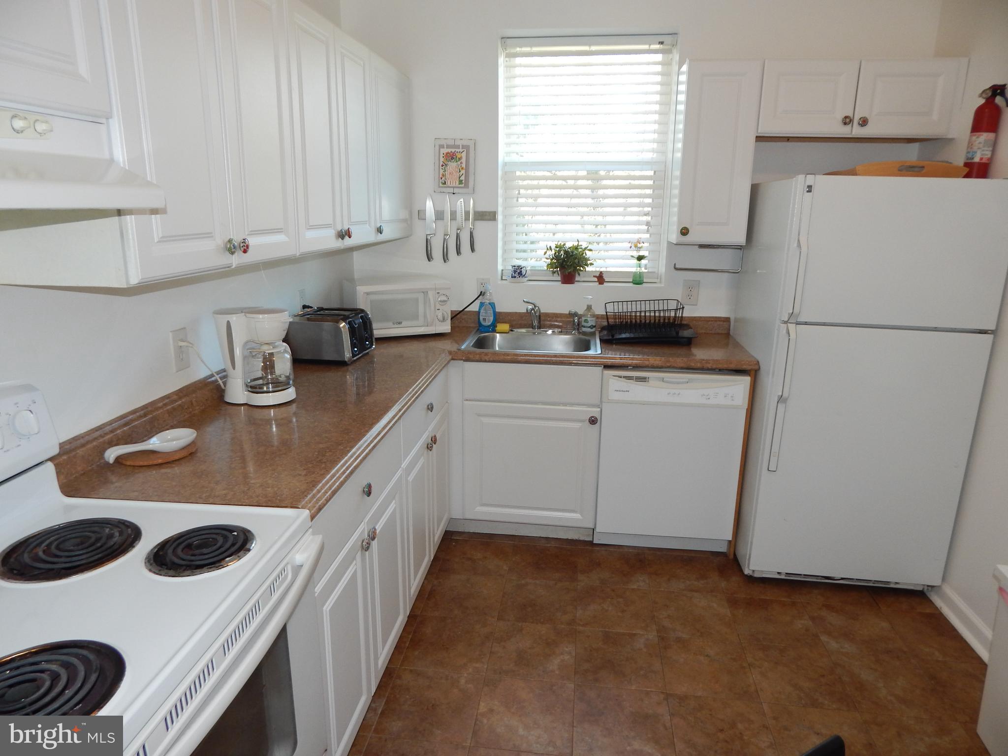 CATONSVILLE - Residential Income