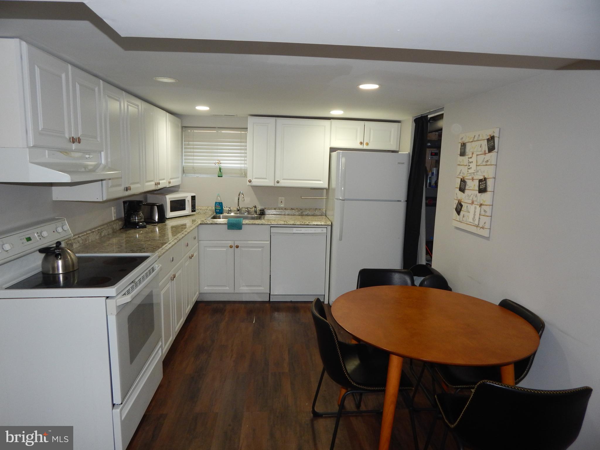 CATONSVILLE - Residential Income