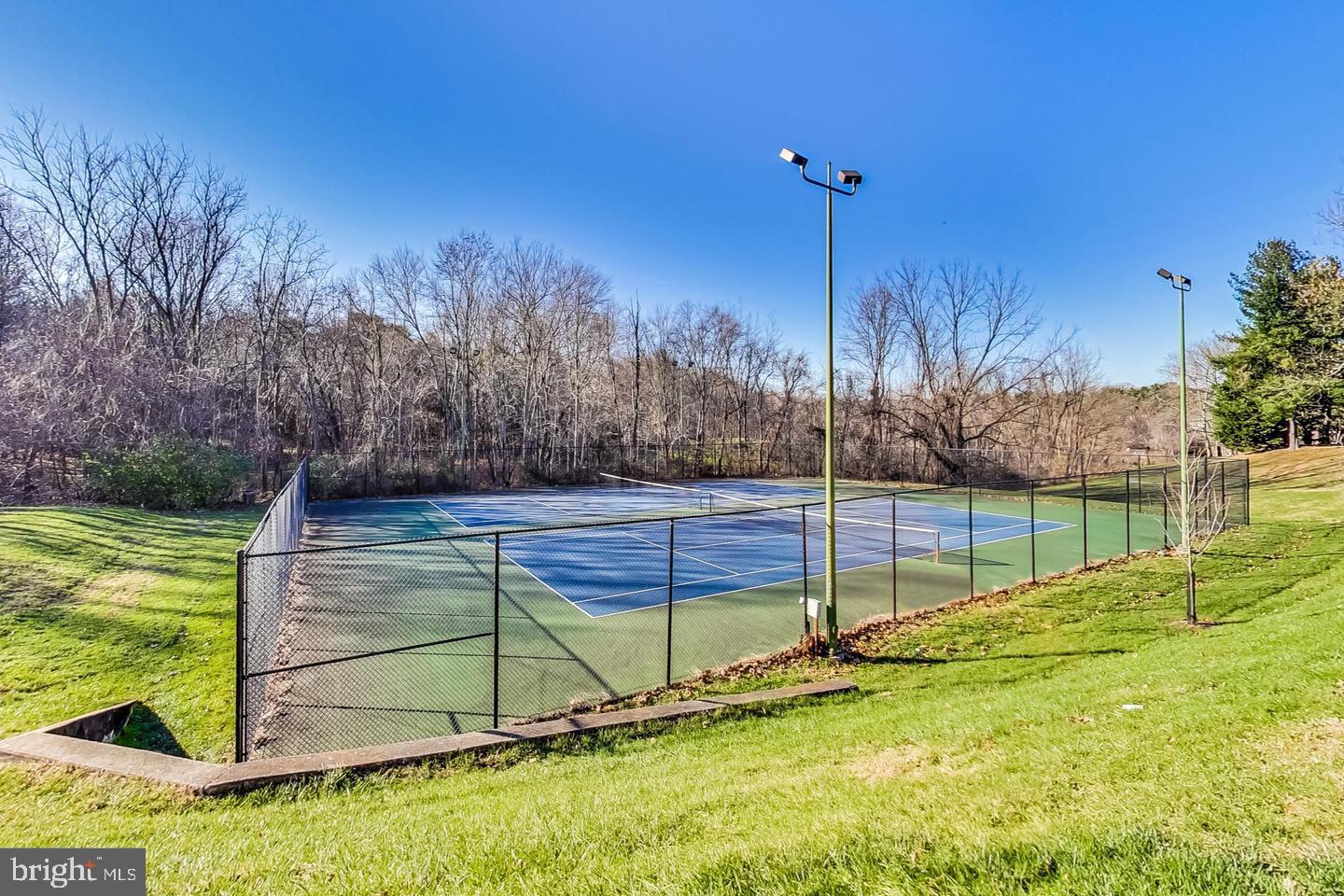NORMANDIE ON THE LAKE II - Residential