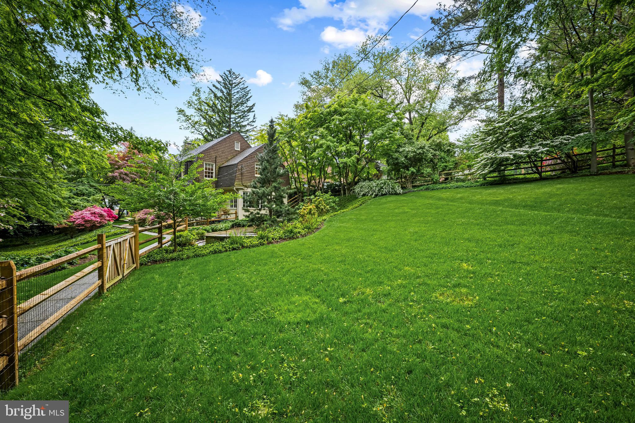 401 EDGEVALE ROAD