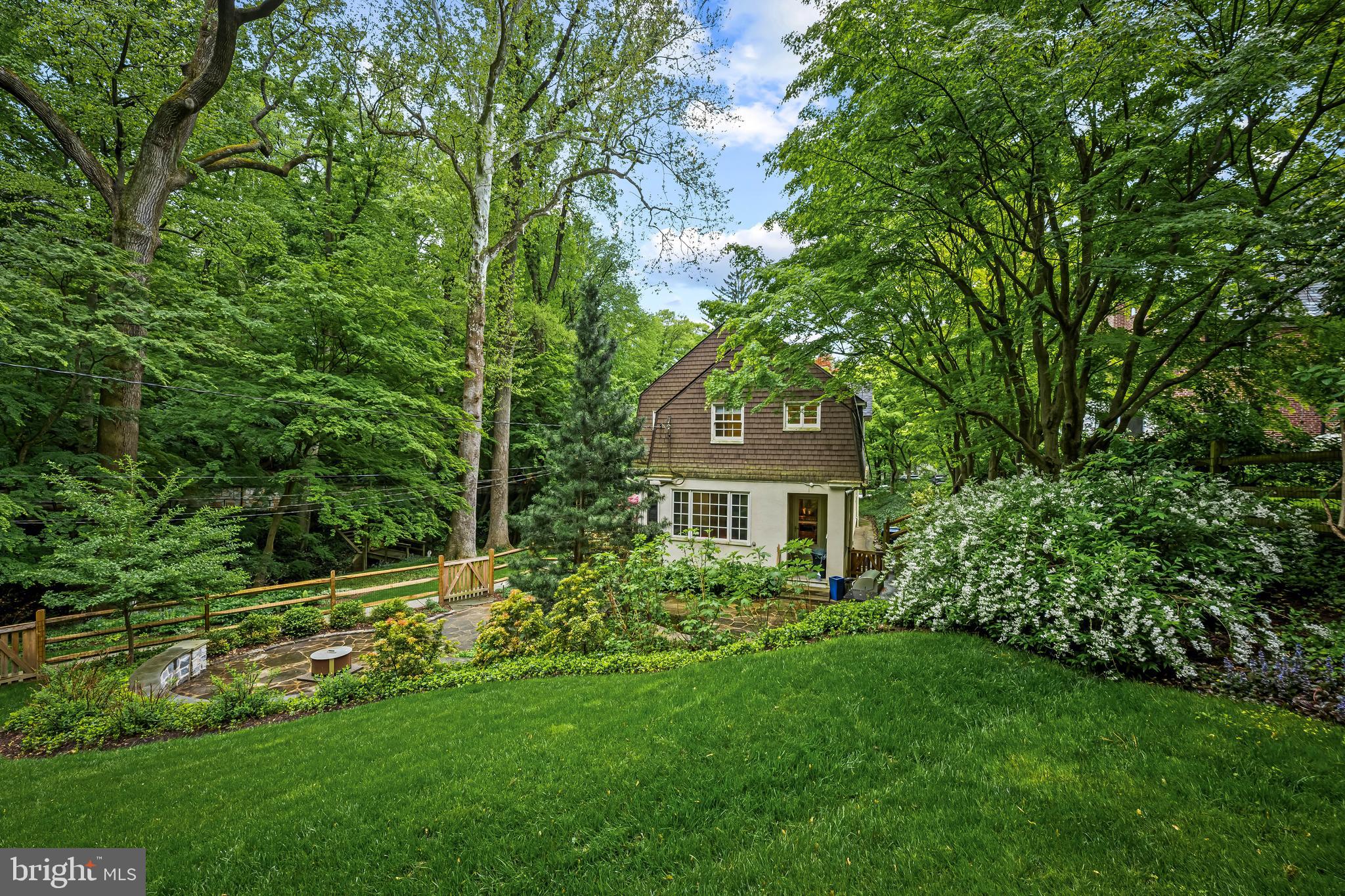 401 EDGEVALE ROAD