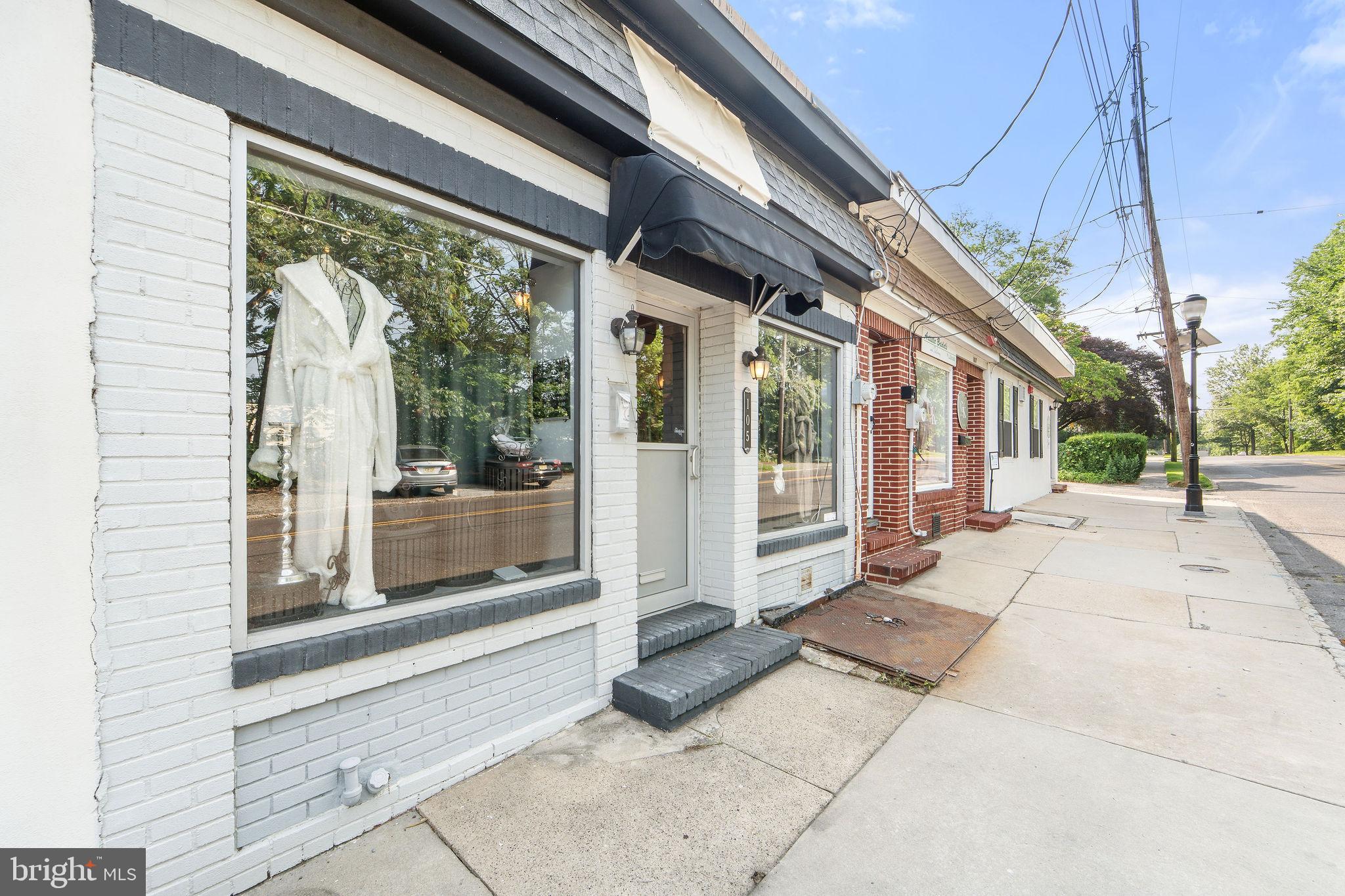 105 E ATLANTIC AVENUE