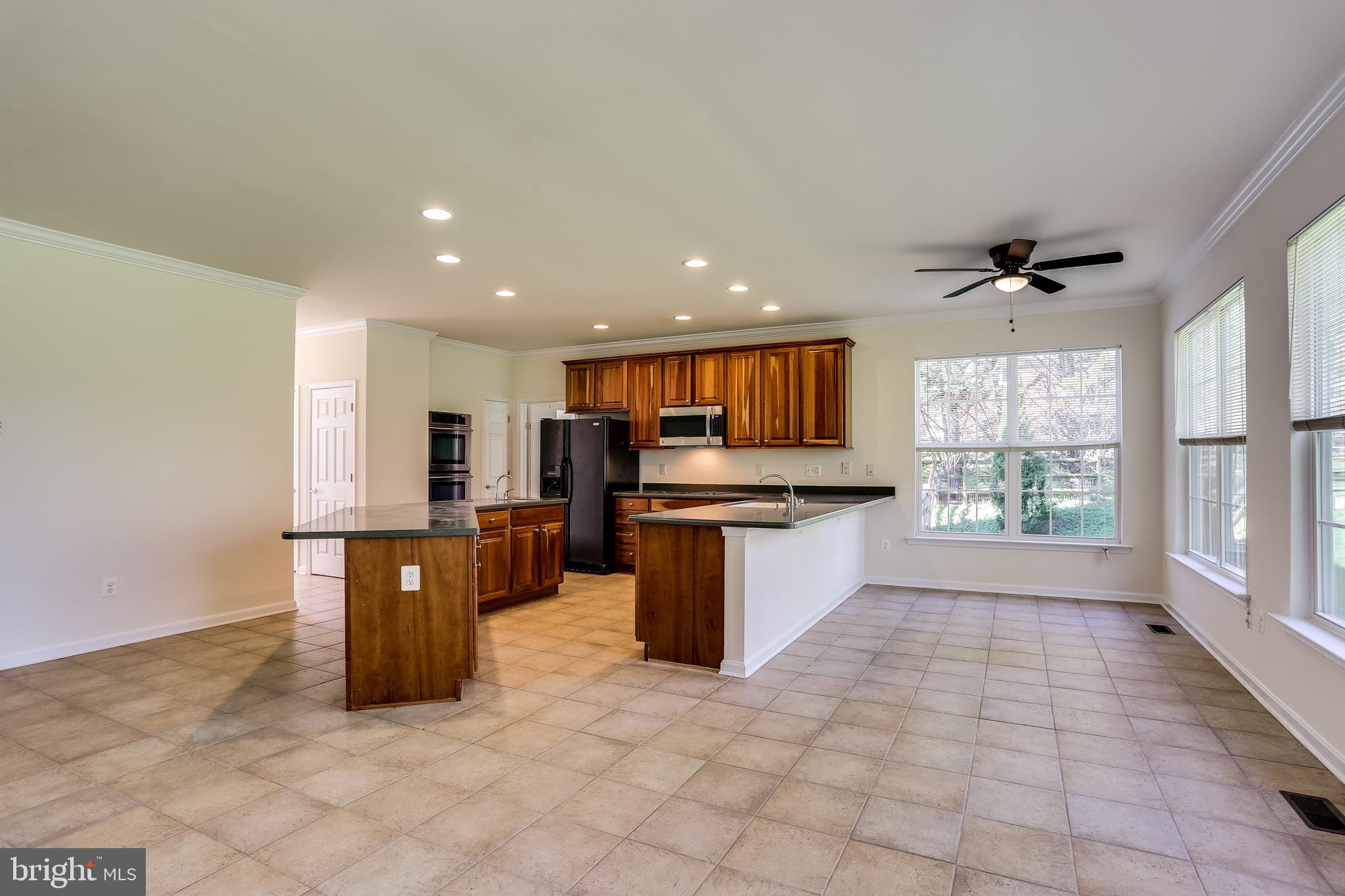 CENTENNIAL ESTATES - Residential Lease