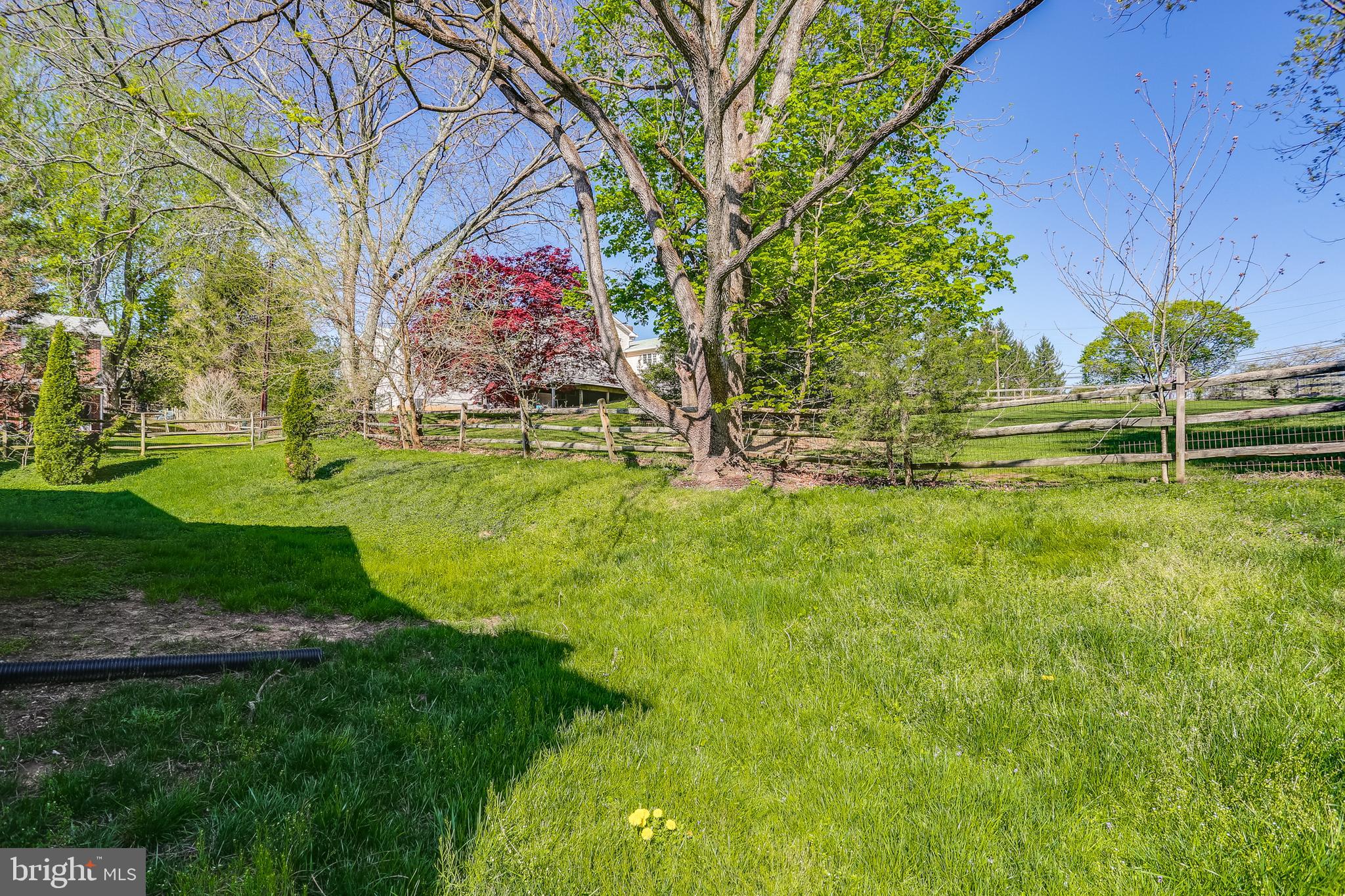 CENTENNIAL ESTATES - Residential Lease