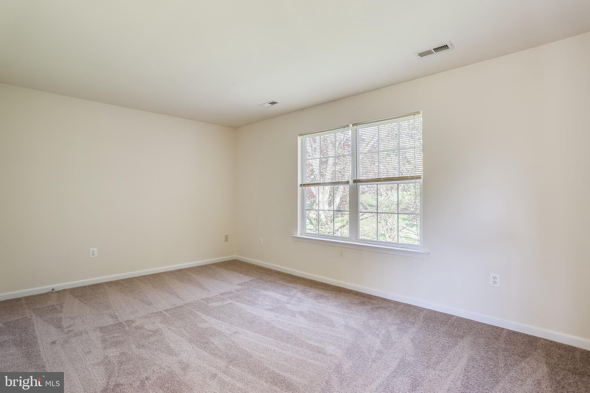 CENTENNIAL ESTATES - Residential Lease