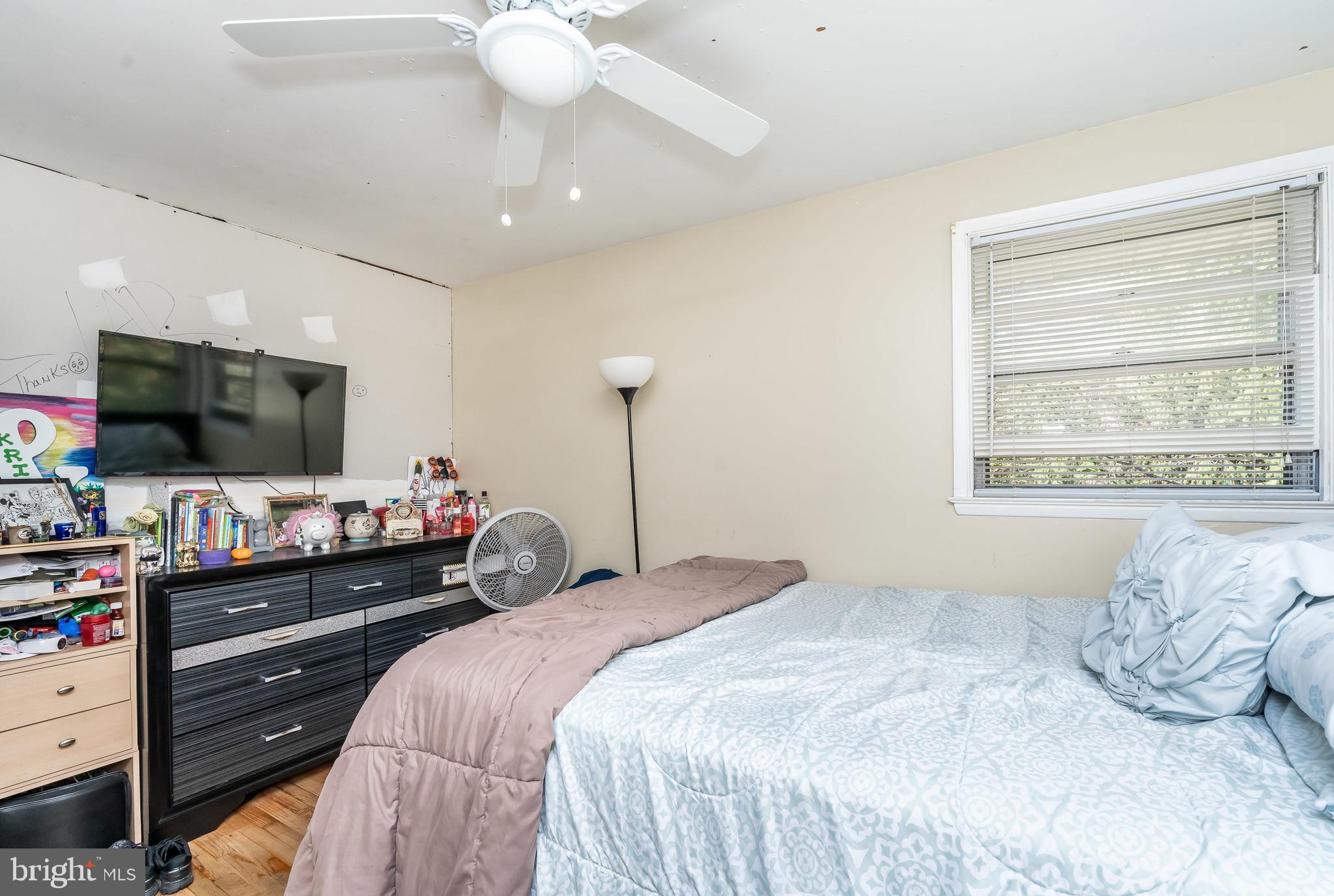 CRESTWOOD - Residential