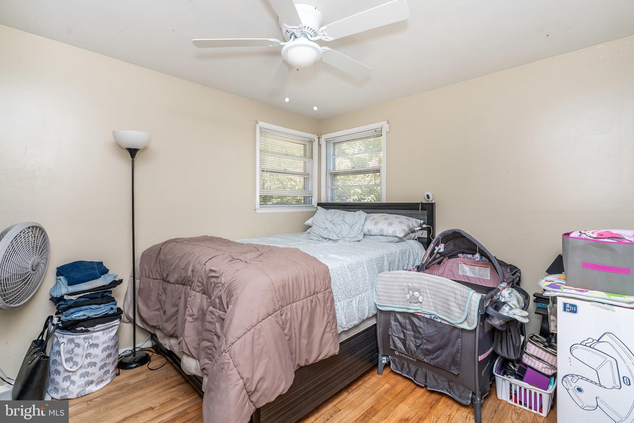 CRESTWOOD - Residential