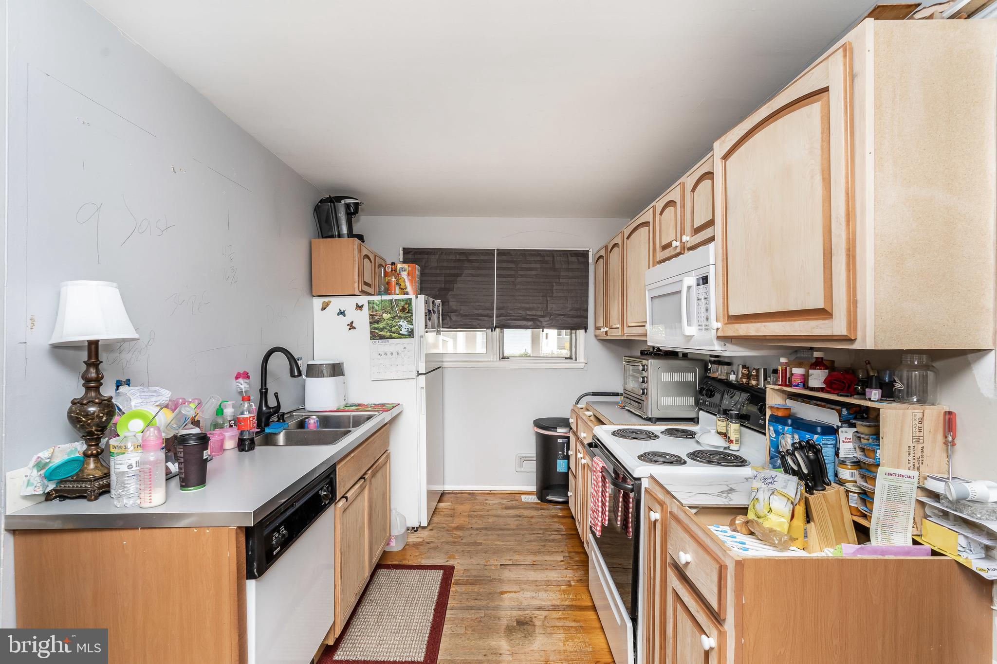 CRESTWOOD - Residential