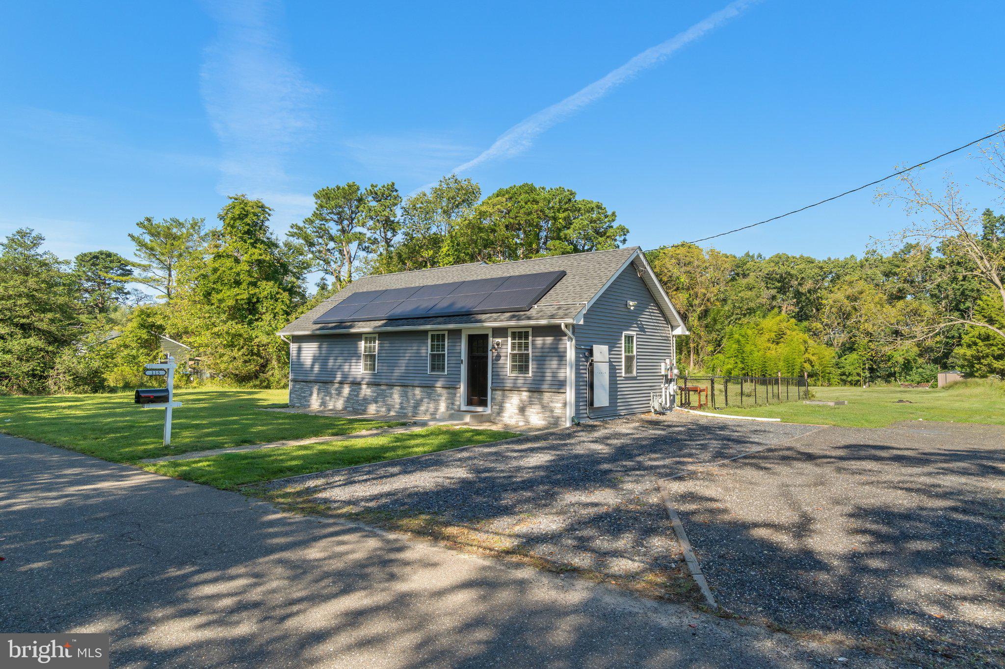 115 BRAMAU AVENUE