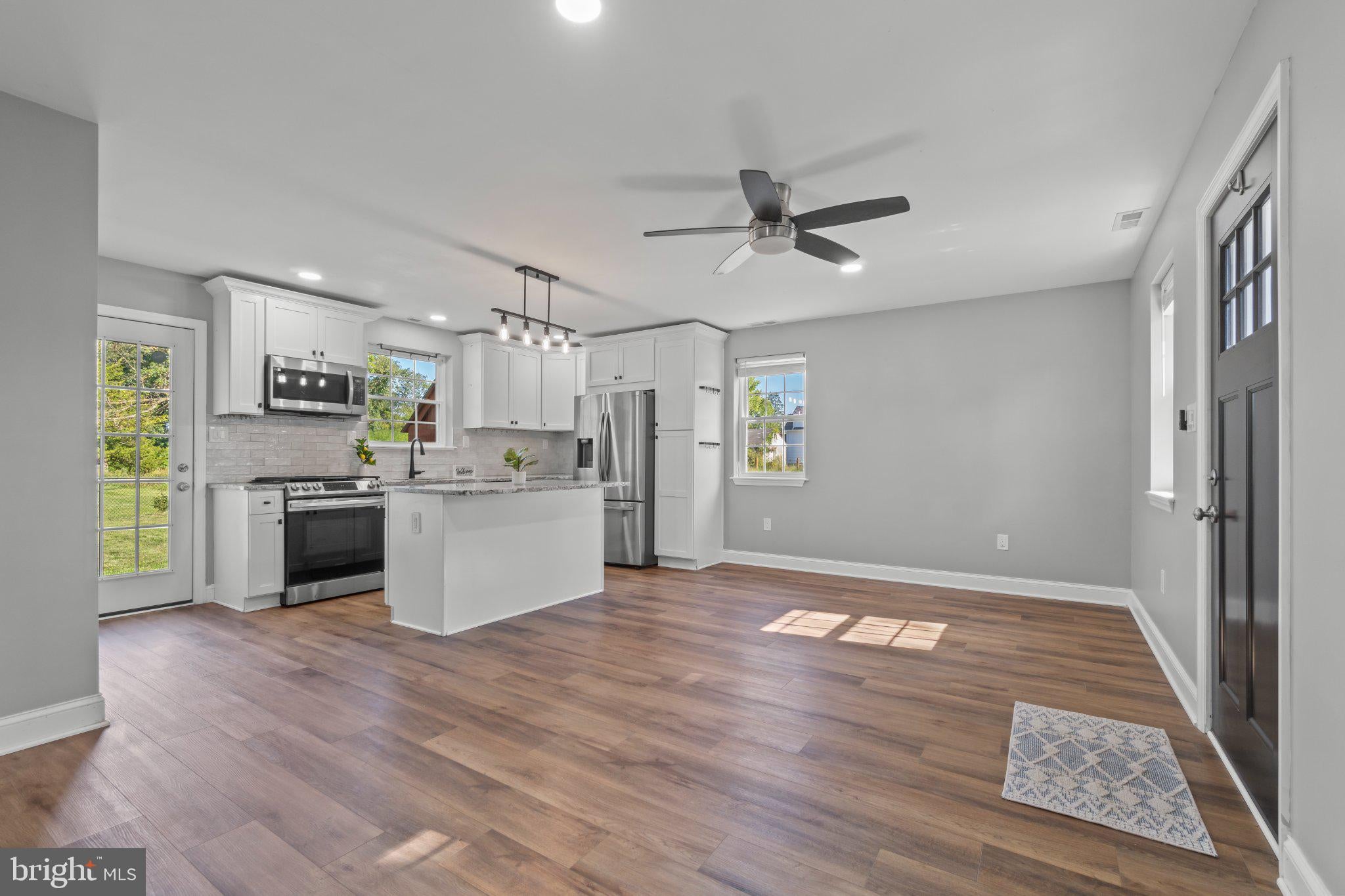 115 BRAMAU AVENUE