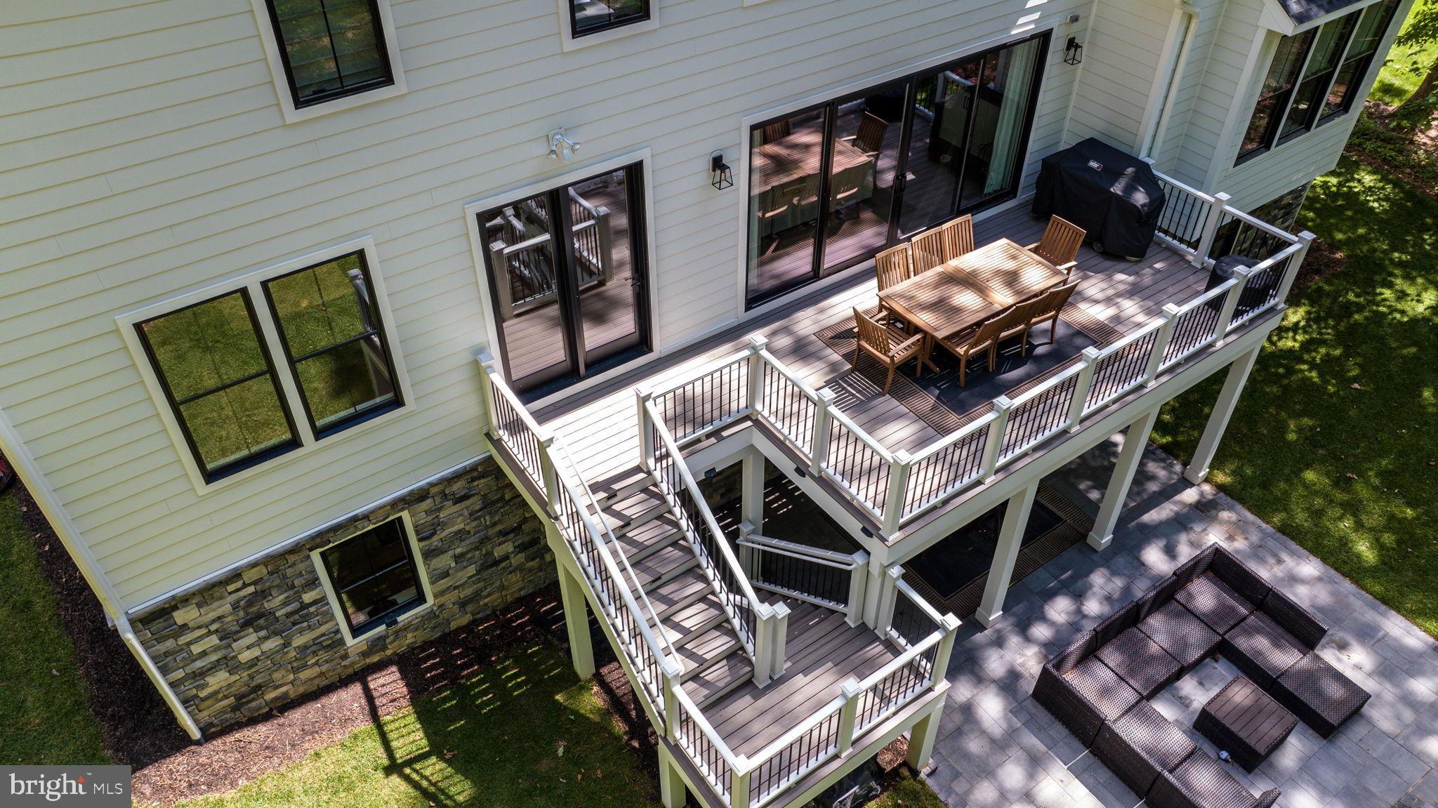 WATER EDGE ESTATES - Residential