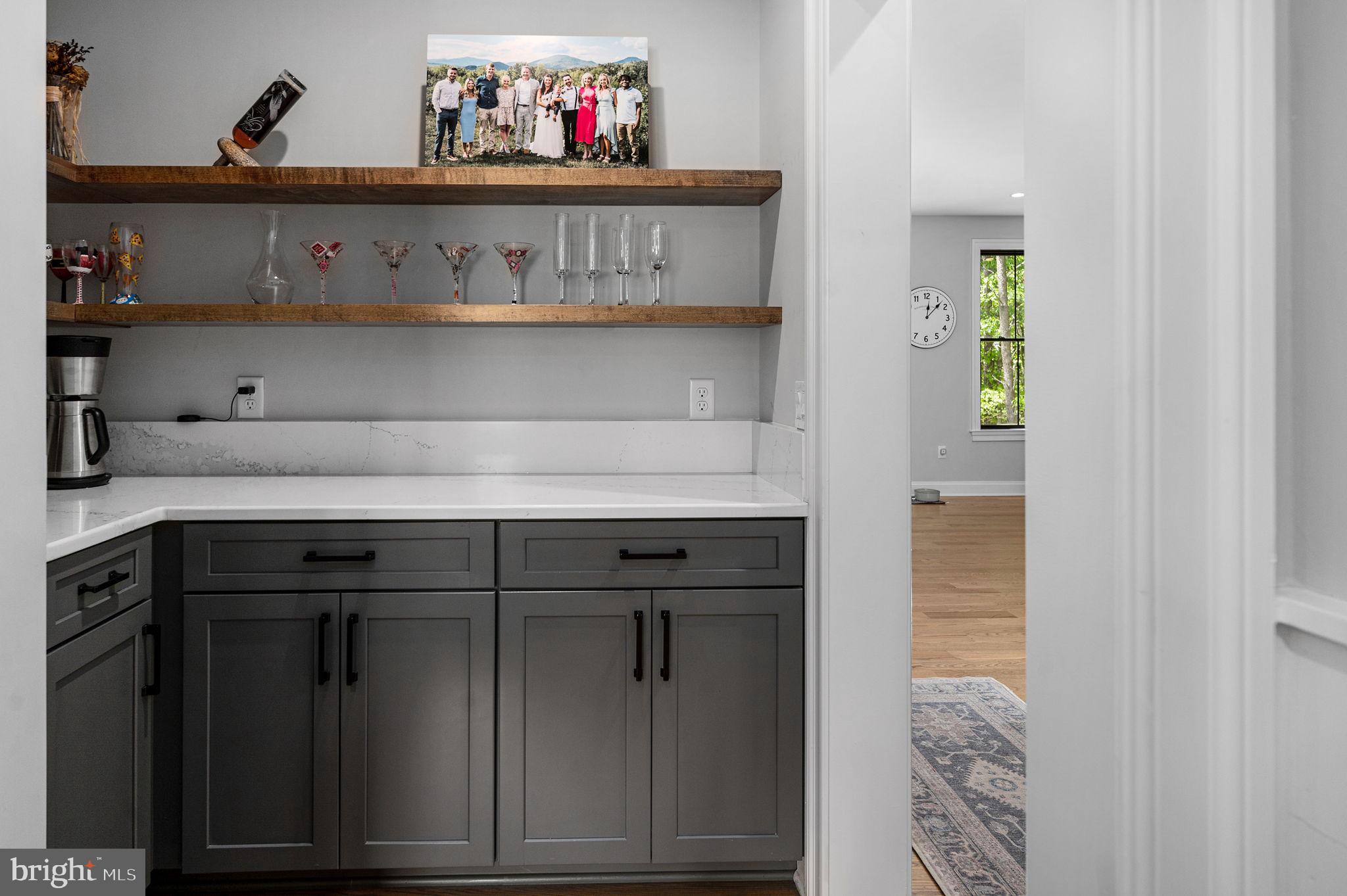 WATER EDGE ESTATES - Residential