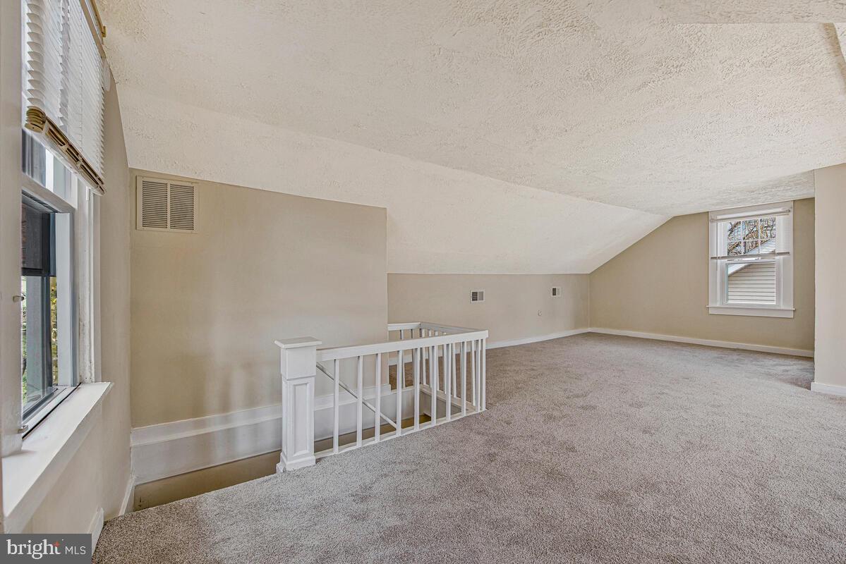 MOUNT RAINIER - Residential