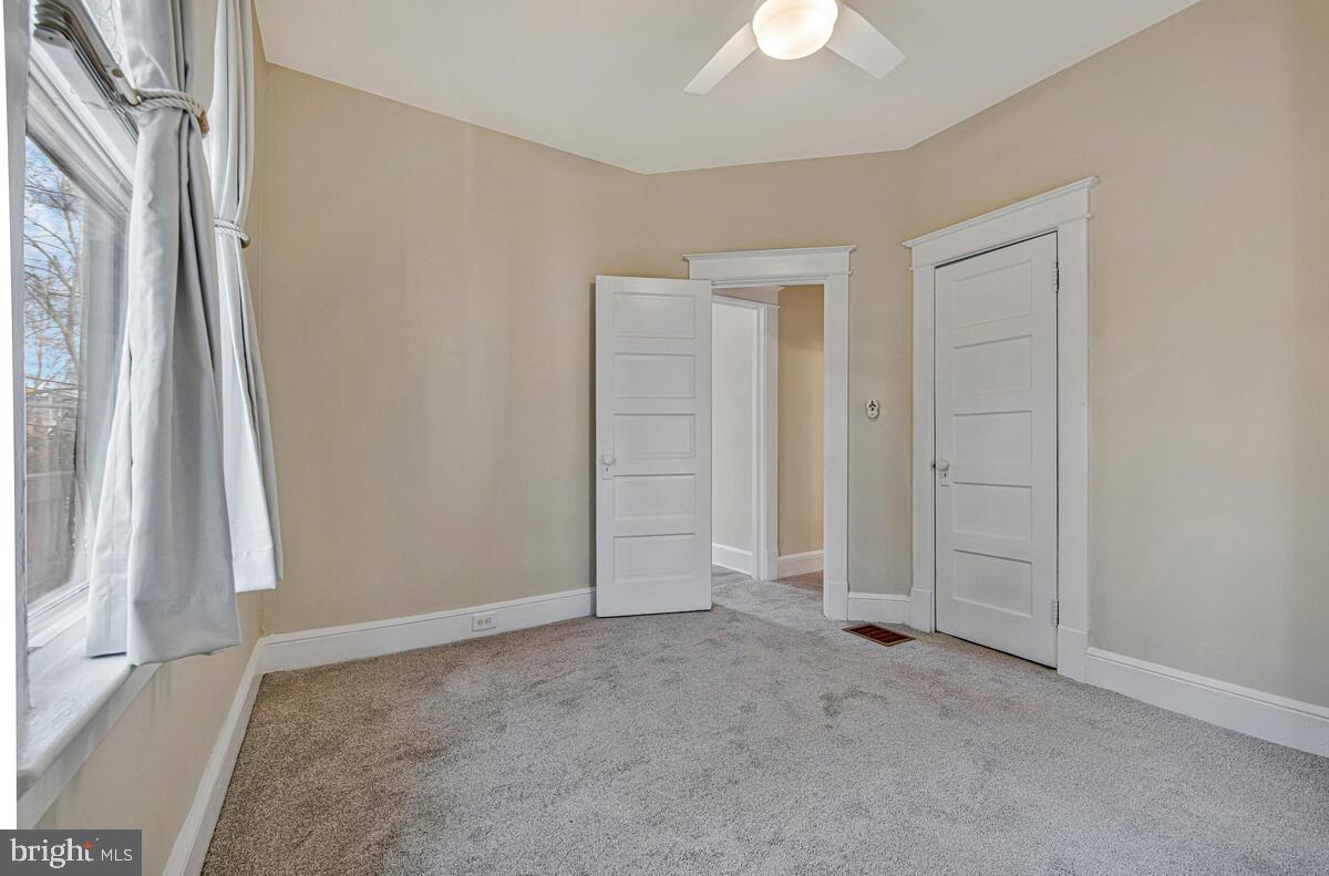 MOUNT RAINIER - Residential