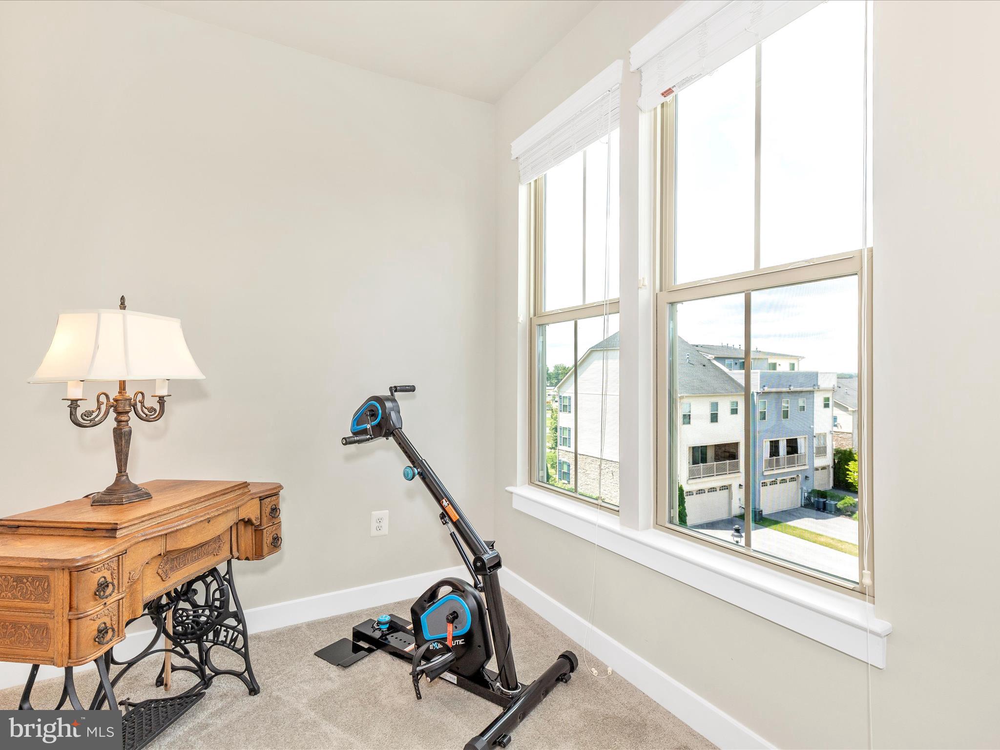 LINGANORE GARDEN CONDOMINIUMS - Residential