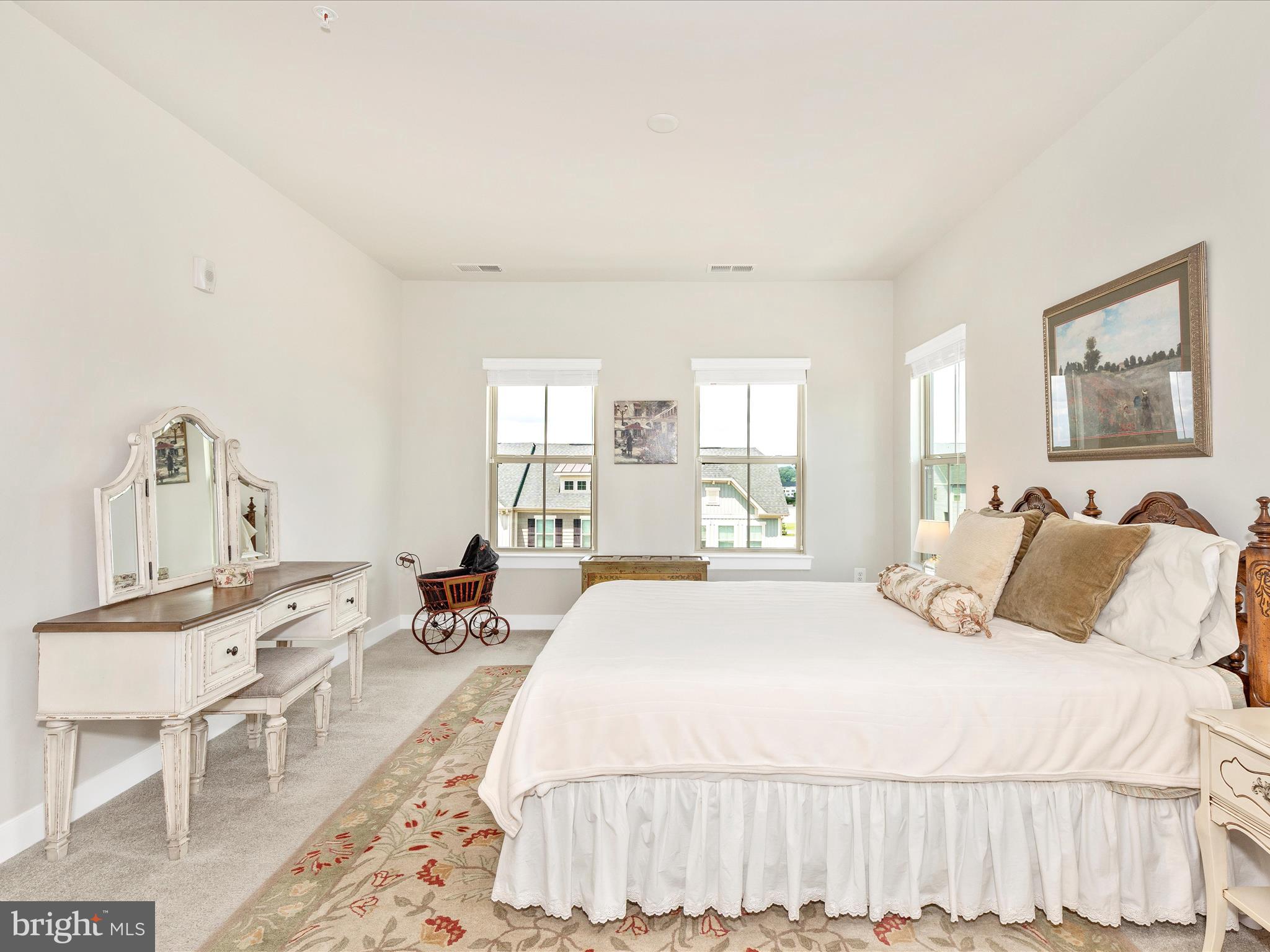 LINGANORE GARDEN CONDOMINIUMS - Residential