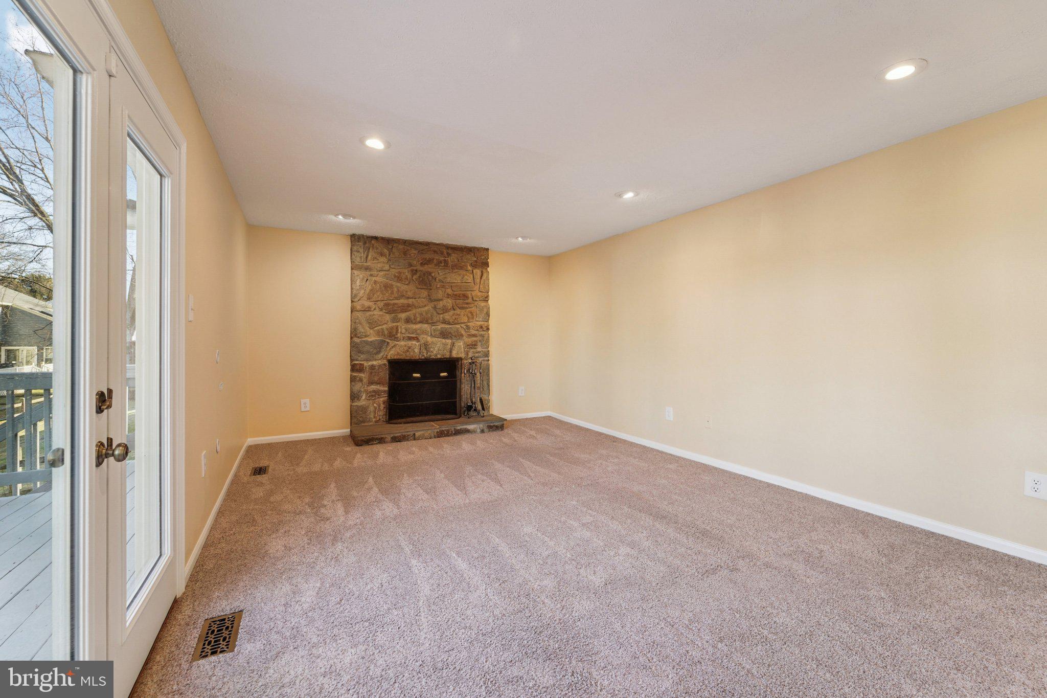 SAYBROOKE - Residential