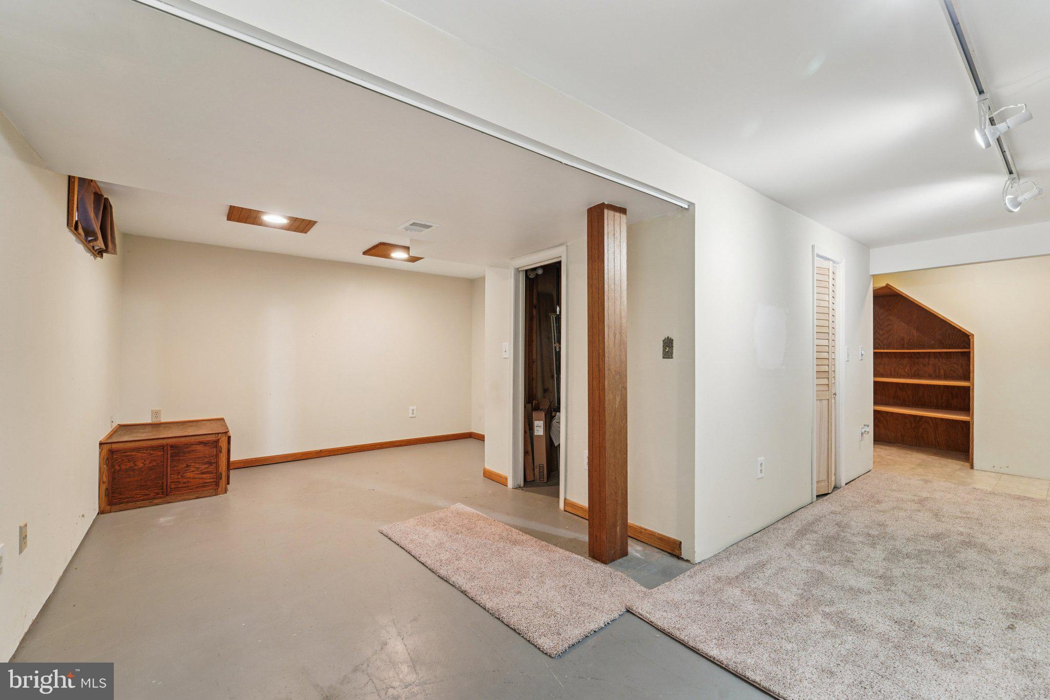 SAYBROOKE - Residential