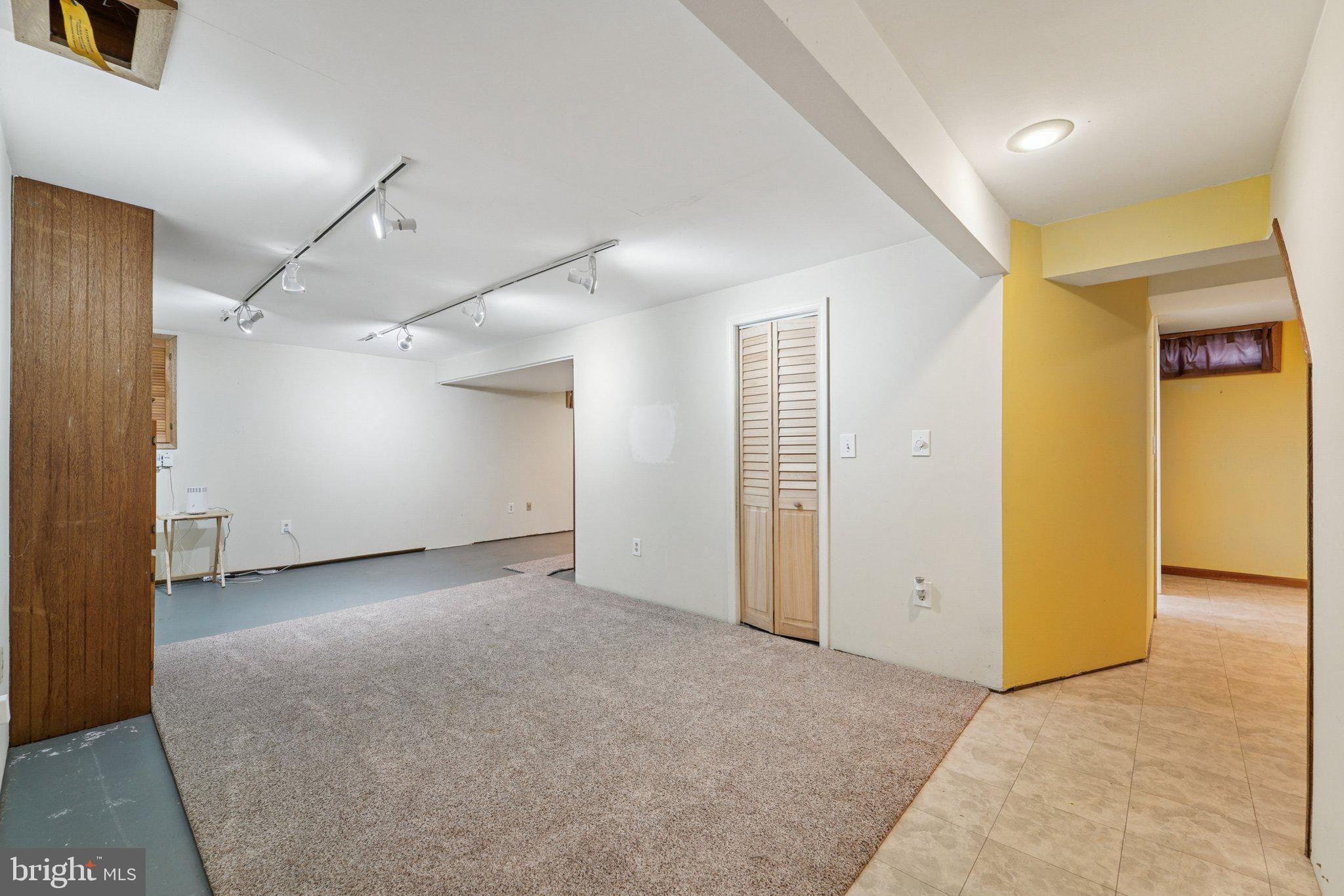 SAYBROOKE - Residential