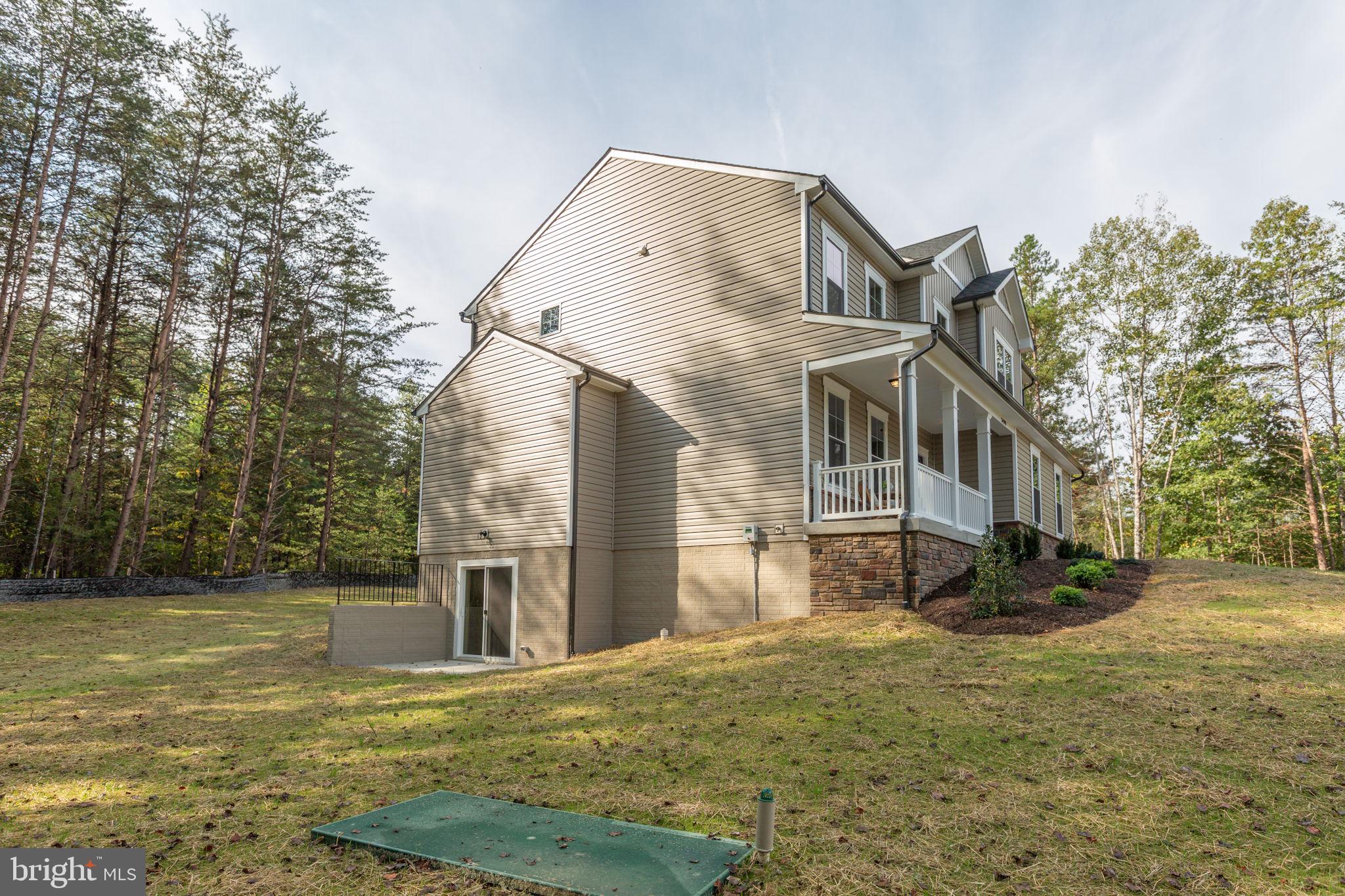 GOVERNOR SPOTSWOOD ESTATES - Residential