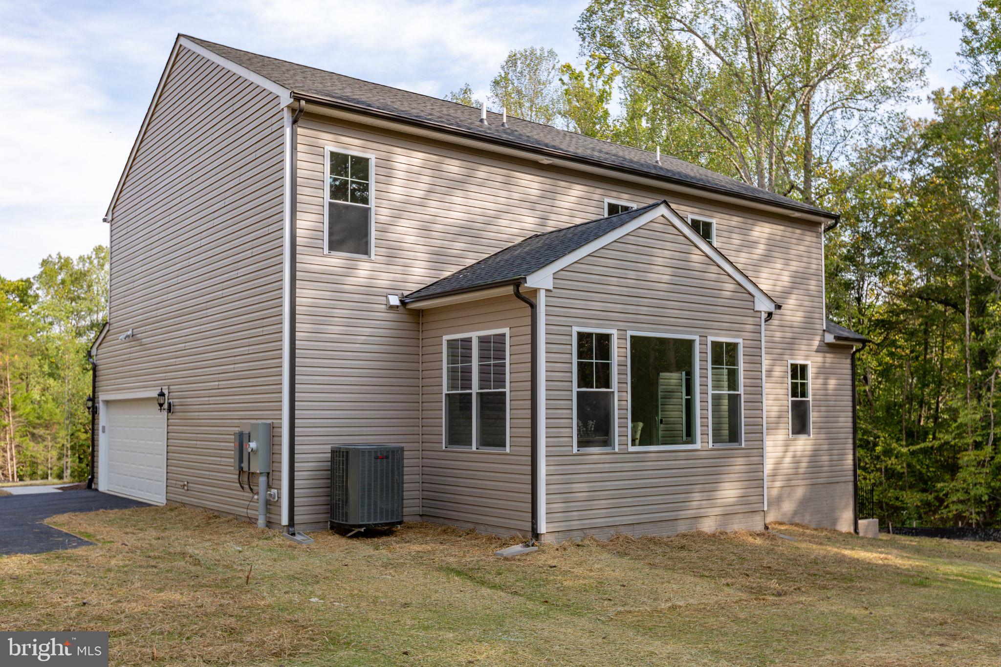 GOVERNOR SPOTSWOOD ESTATES - Residential