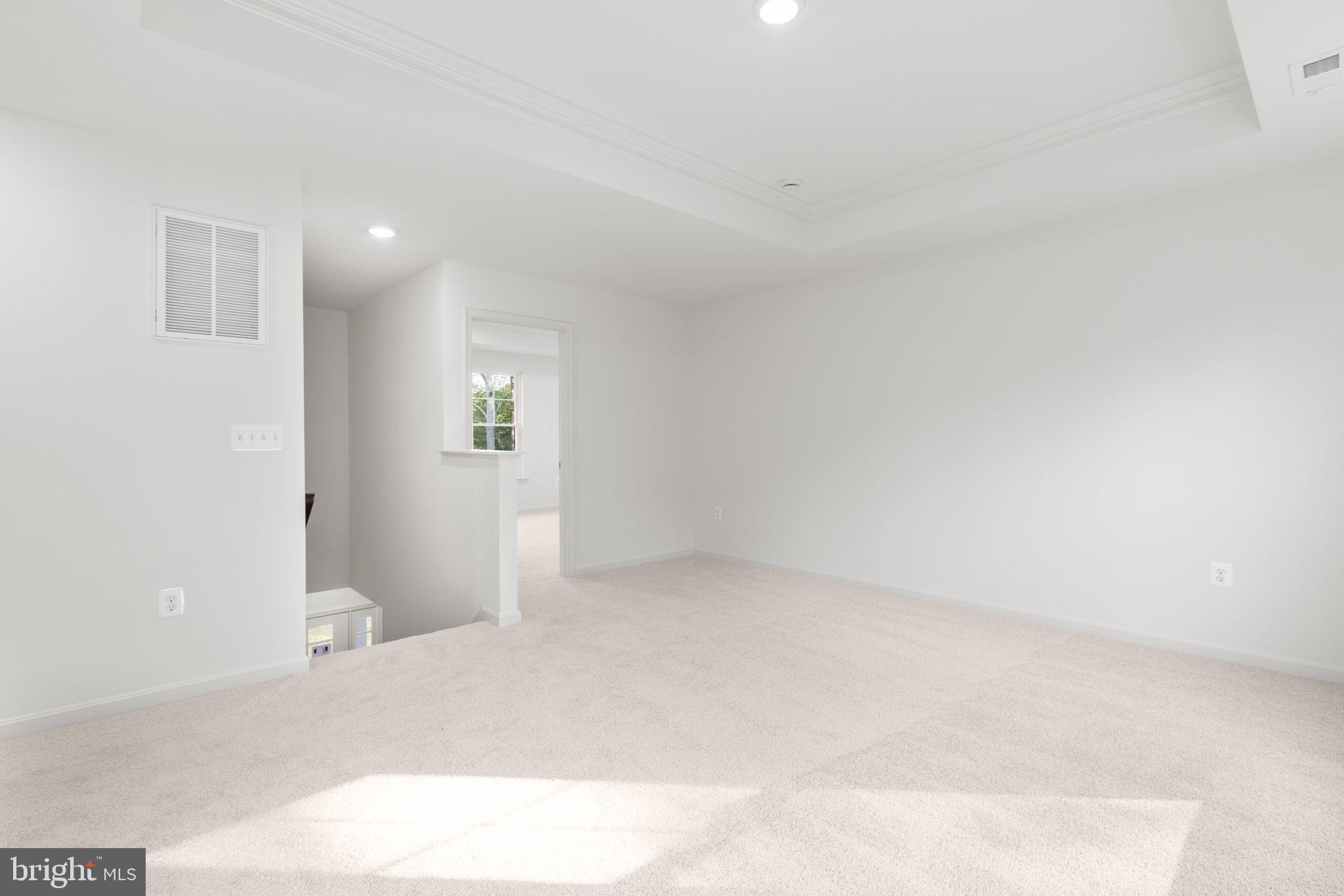 GOVERNOR SPOTSWOOD ESTATES - Residential