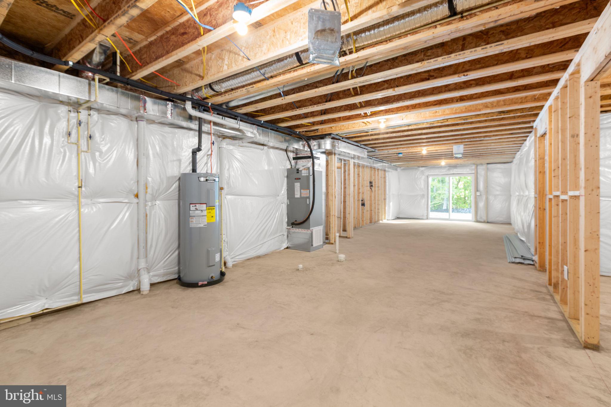 GOVERNOR SPOTSWOOD ESTATES - Residential