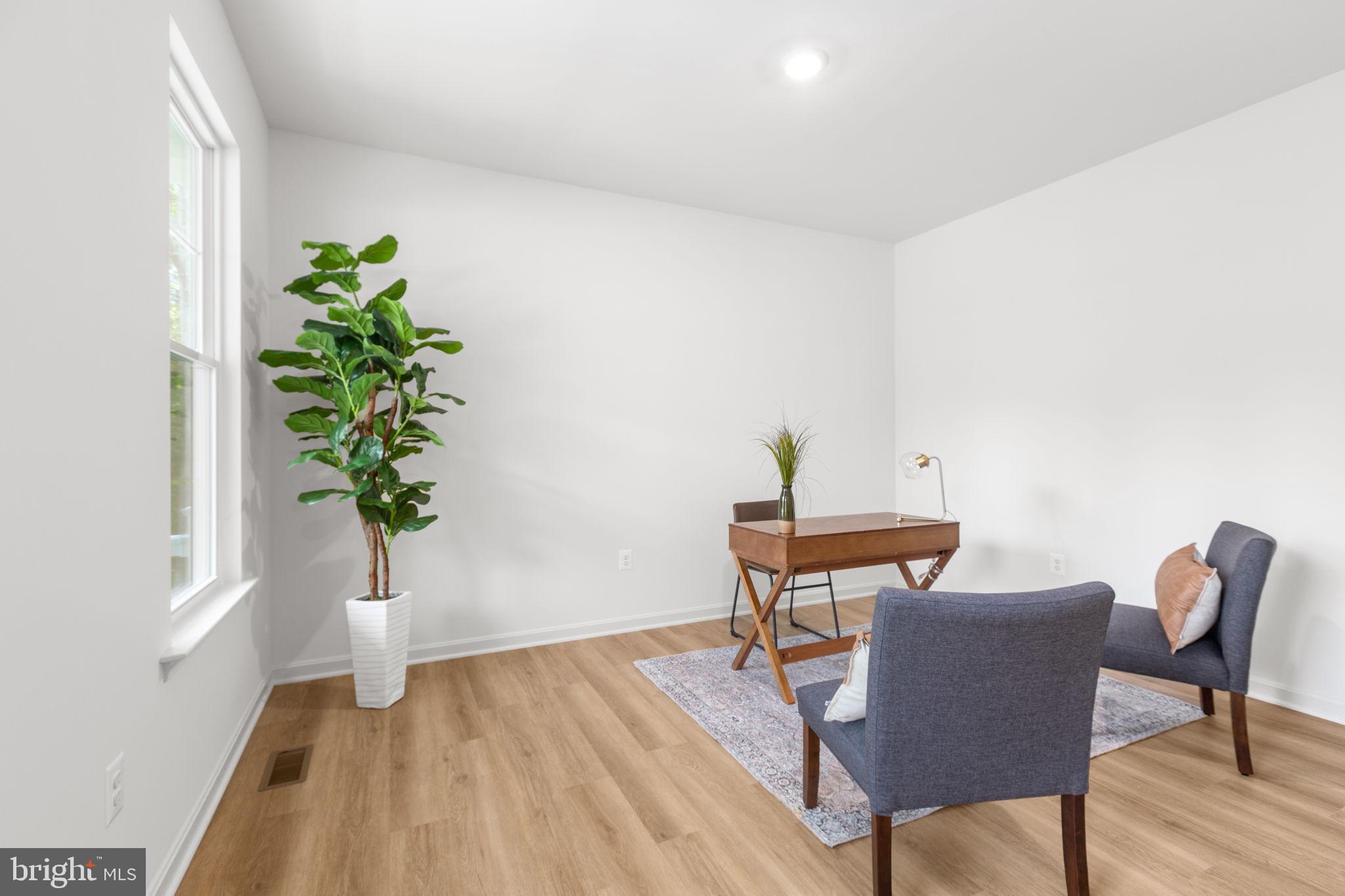 GOVERNOR SPOTSWOOD ESTATES - Residential