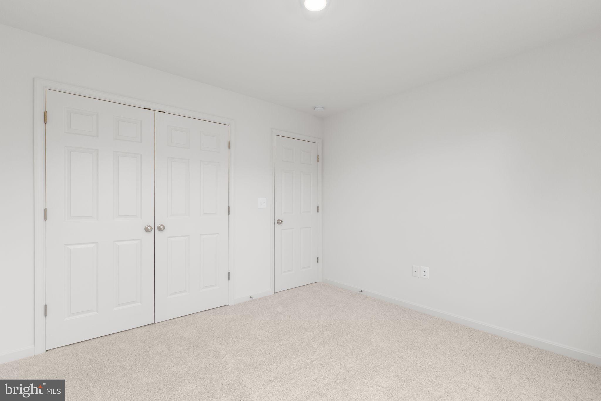 GOVERNOR SPOTSWOOD ESTATES - Residential